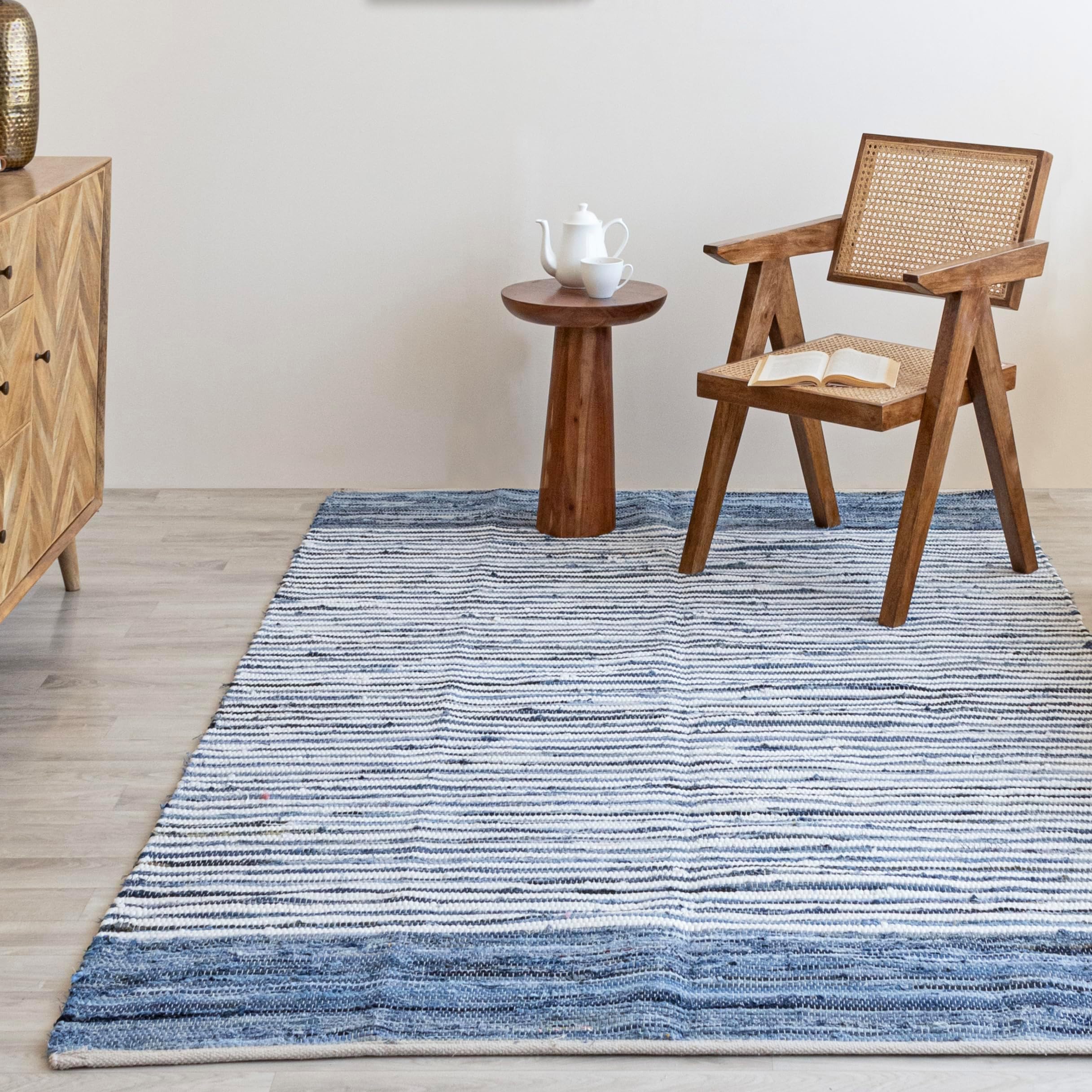 HOMEMONDE Denim Rag Rug 3'x5' Blue Recycled Soft Cotton Chindi Hand Crafted Reversible Boho Rugs for Bedroom, Living Room, Kitchen, Entyrway