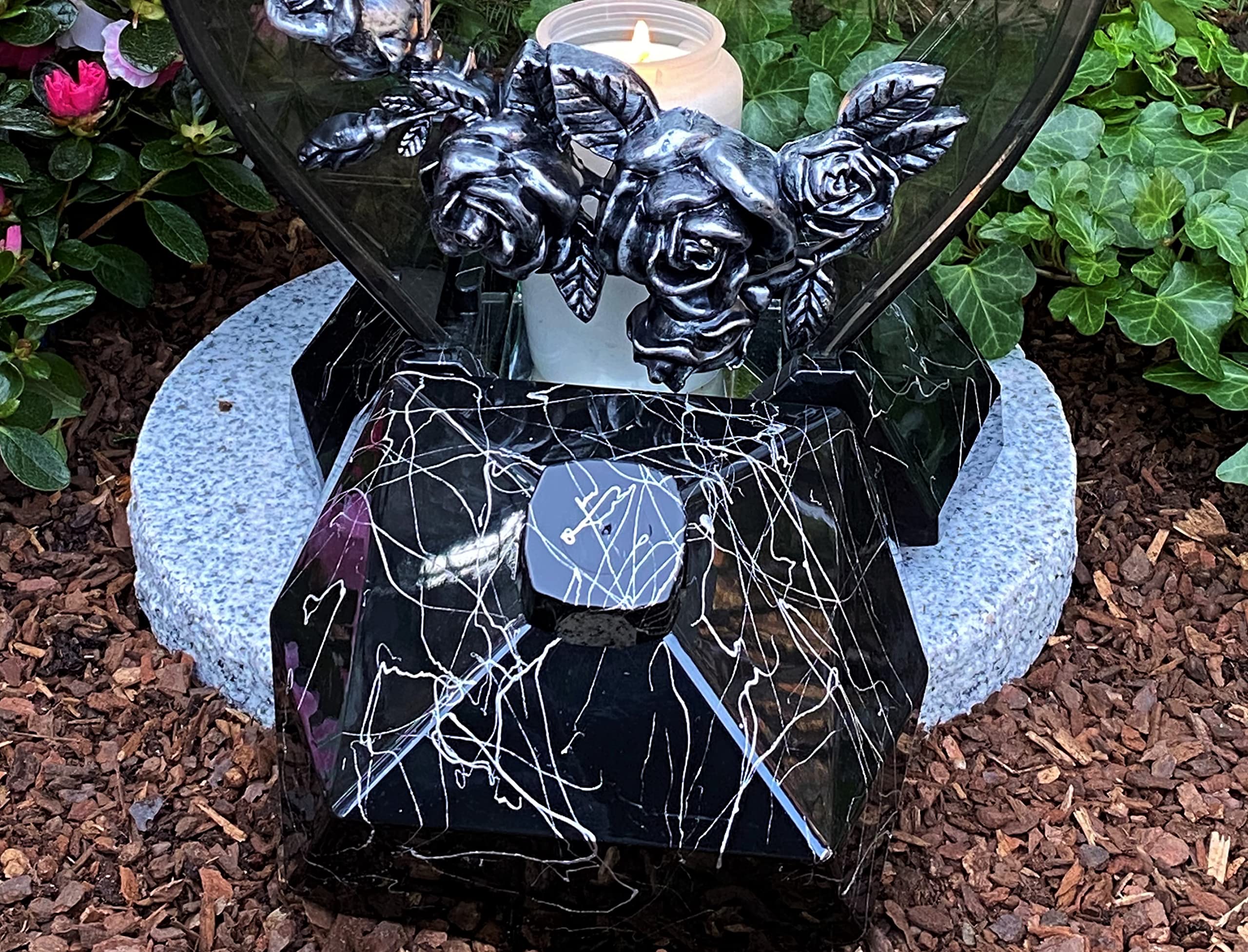 Garten Paradies Handmade Grablampe Laterne Herz Form mit Beschriftung NEU - Grablicht Kerze Grabkerze Grabdekoration 33 cm H.! Neue Model incl. Kerze, Schwarz Marmor Efekt / Handgemalt, HERZ-3