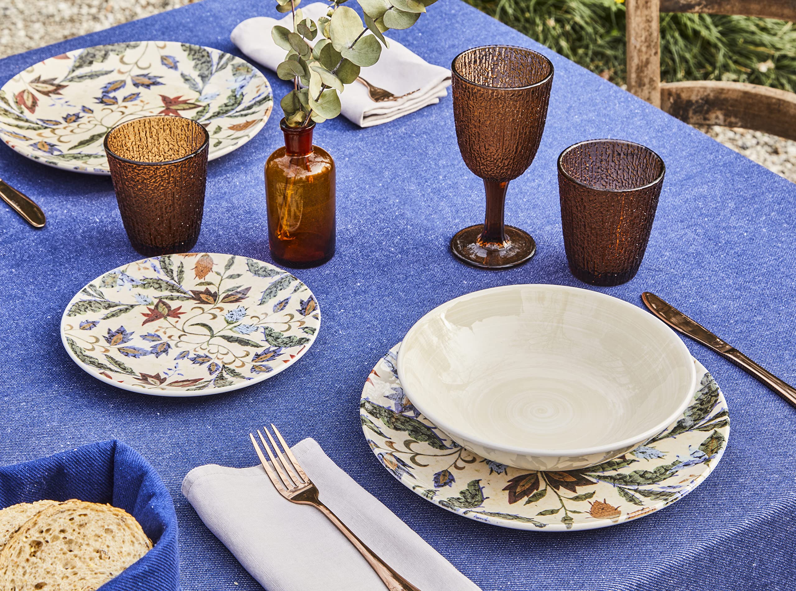 Gural Porselen high-quality porcelain