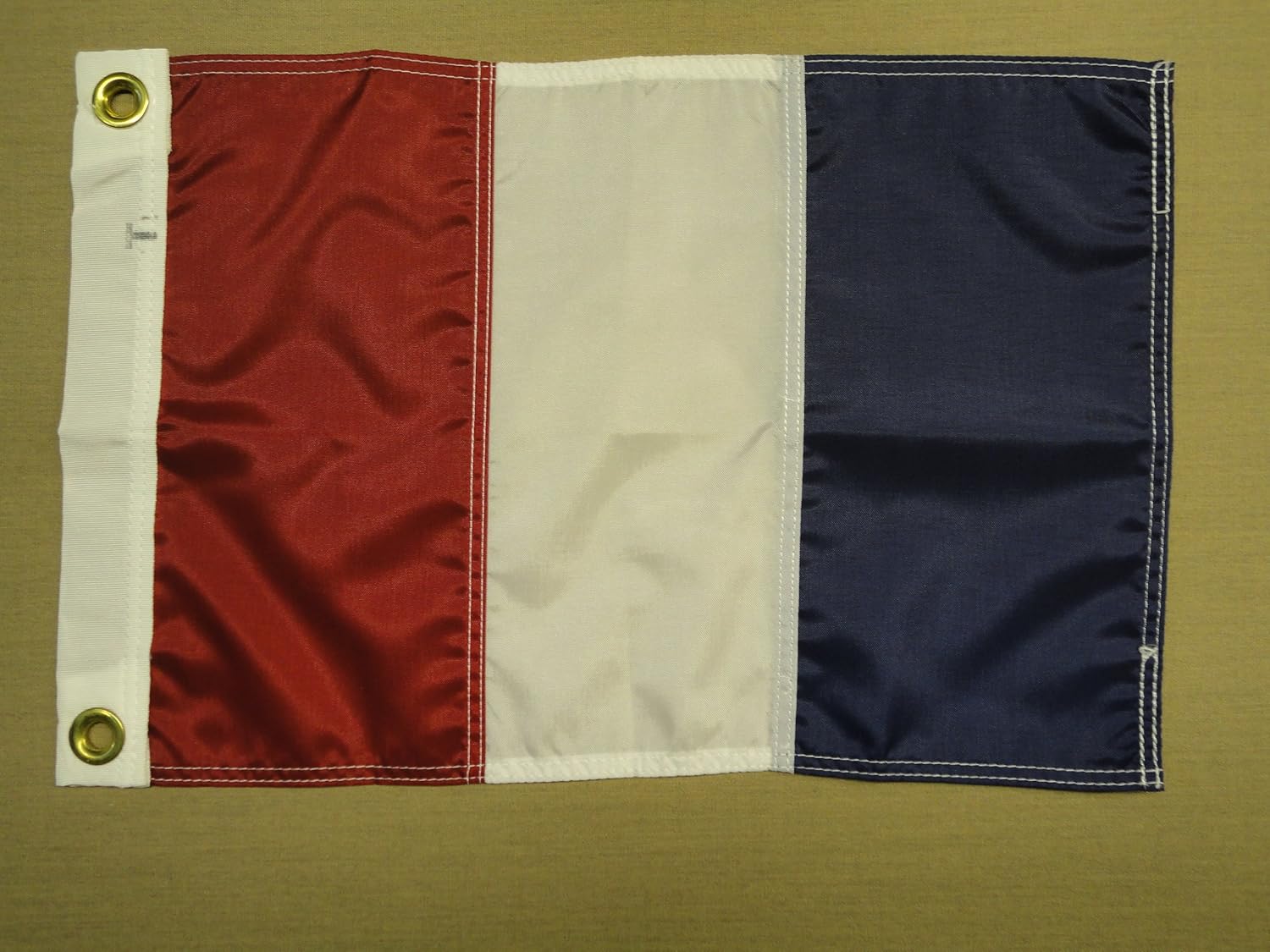 Letter T Tango International Code of Signals Size #0 Boating Yachting Indoor Outdoor Nylon Grommets 1' X 1 1/4' (12" X 15")