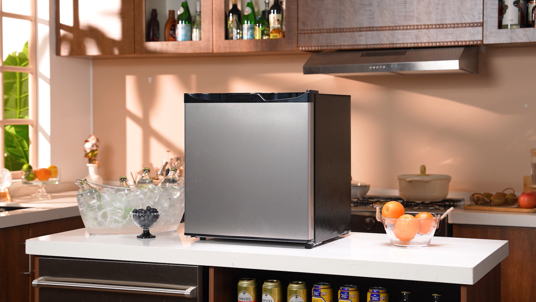 Image of Icyglee 1.7 Cu.Ft Mini Fridge with Freezer, Compact Refrigerator, Silver