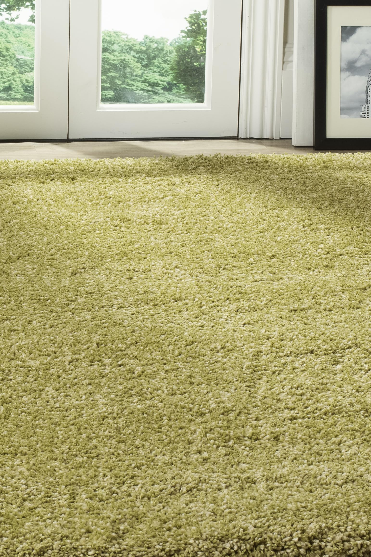 Safavieh Shaggy Indoor Woven Rectangle Area Rug, California Shag Collection, SG151, in Green, 91 X 152 cm for Living Room, Bedroom or Any Indoor Space
