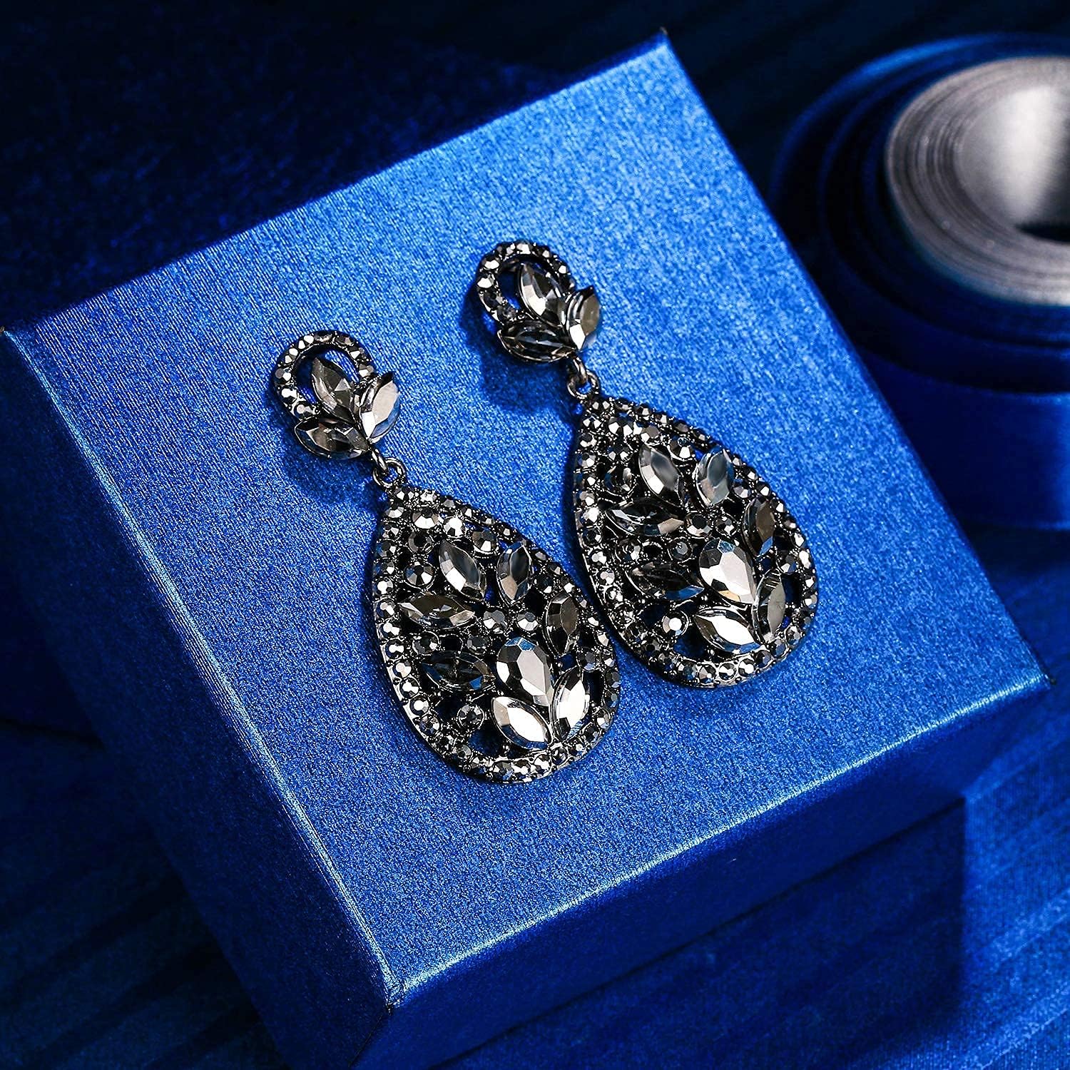 EleQueen Women's Wedding Bridal Austrian Crystal Bohemia Teardrop Chandelier Dangle Earrings - Image 7