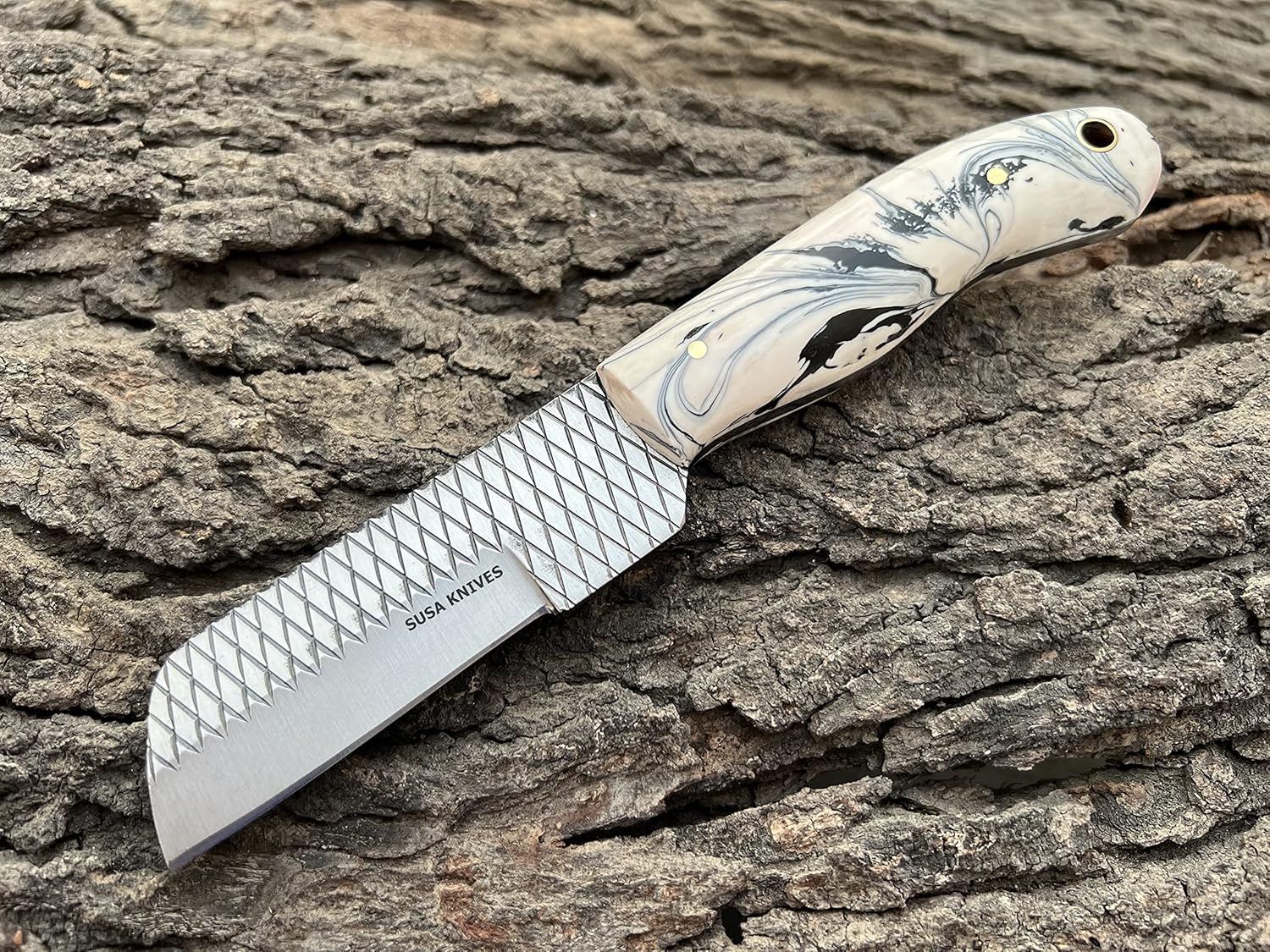 Custom Handmade Rasp Bull Cutter knives horse file steel bull cutter knife, cowboy skinner knife with pancake leather sheath (WHITE)