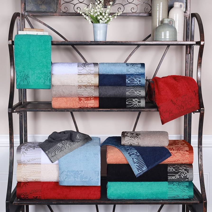  花柄刺繍 バスタオル 4枚セット オススメ商品です… Amazon｜Superior Wisteria 刺繍入りバスタオルコレクション 花