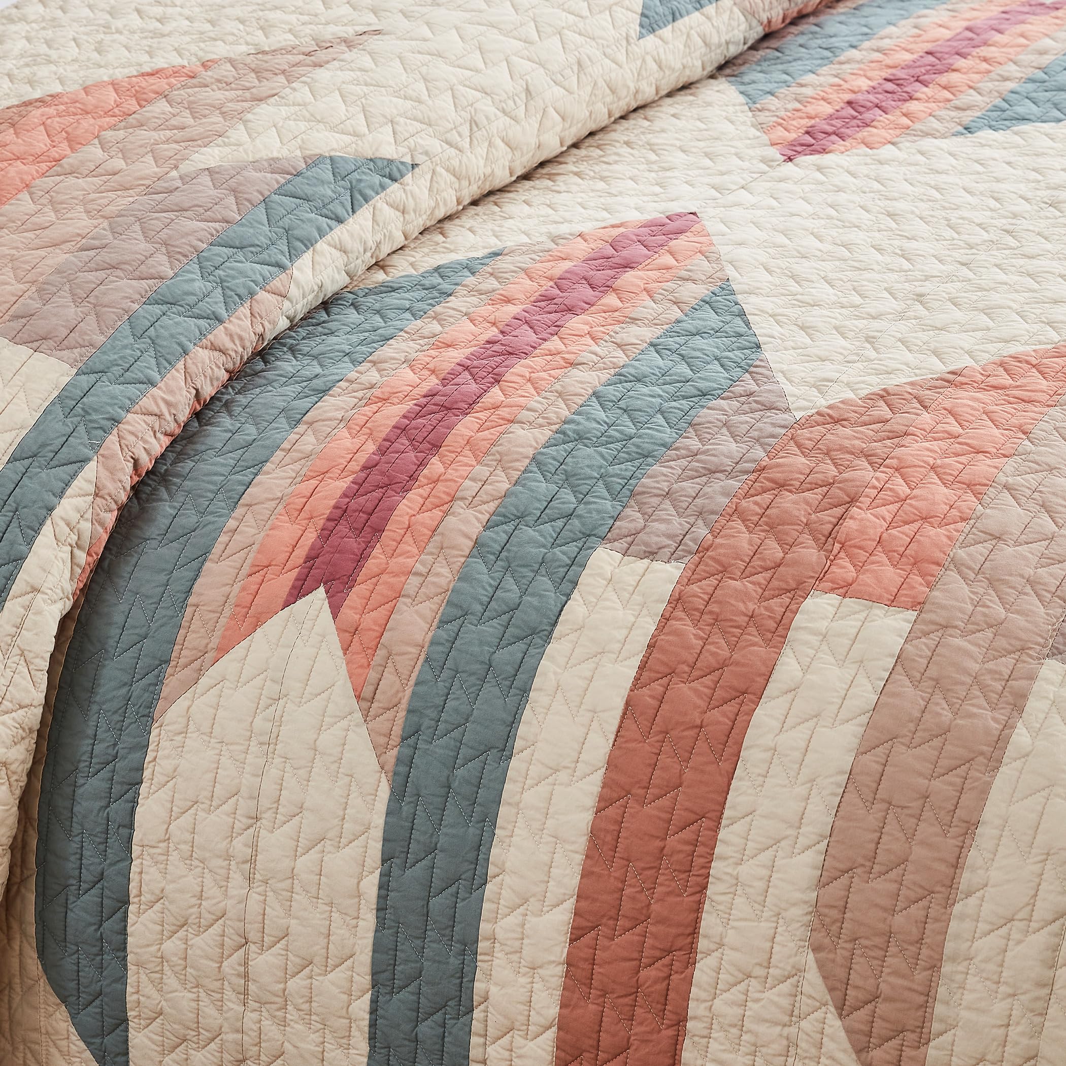 Amazon.com: PENDLETON Discontinured 24451 Palm Canyon Pieced