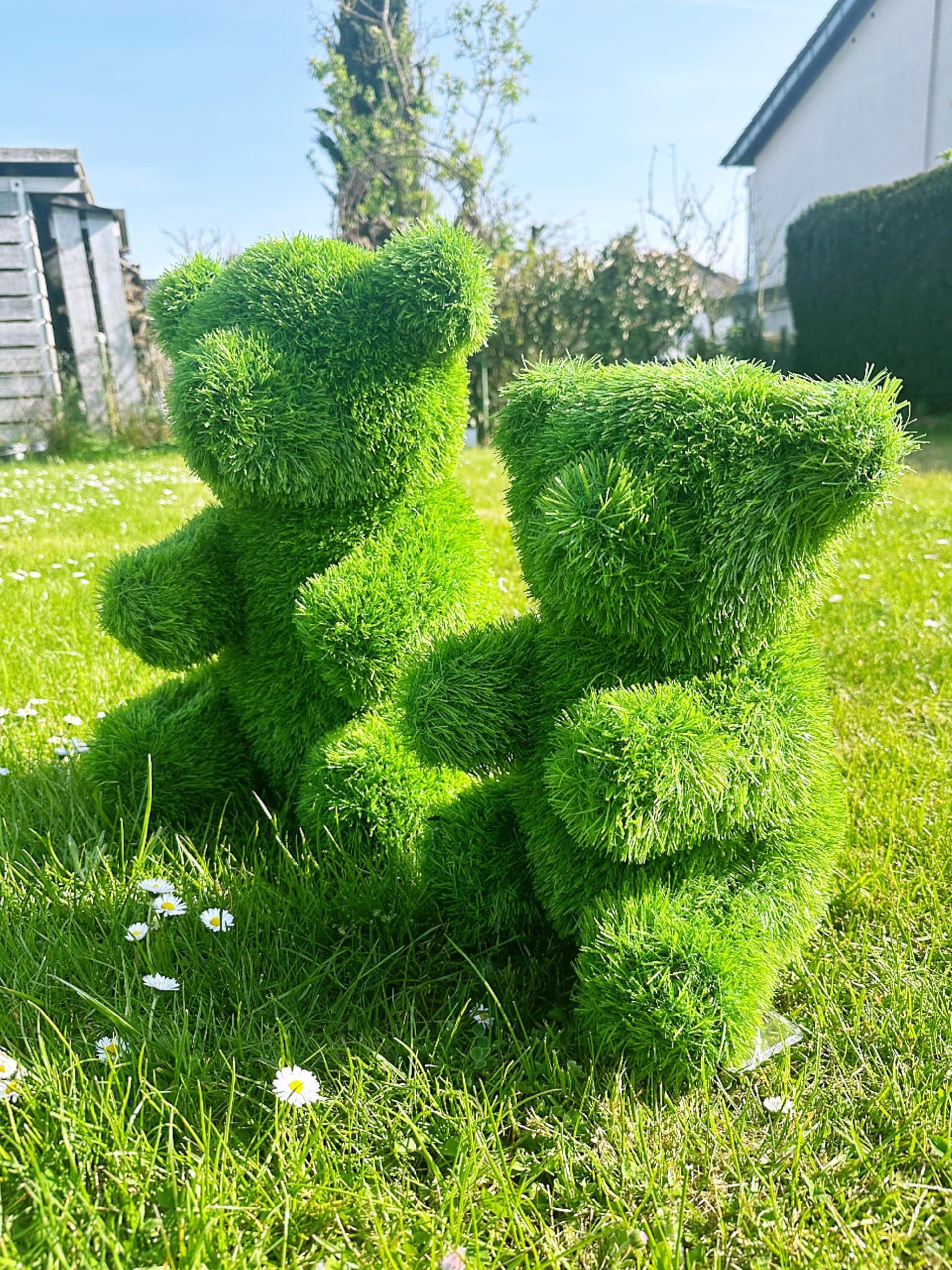 Innovative Kunstwerk Figuren aus Kunstrasen Bär Bear Teddybär Bärchen Gartendekoration Deko (Sitting Bear, 35cm)