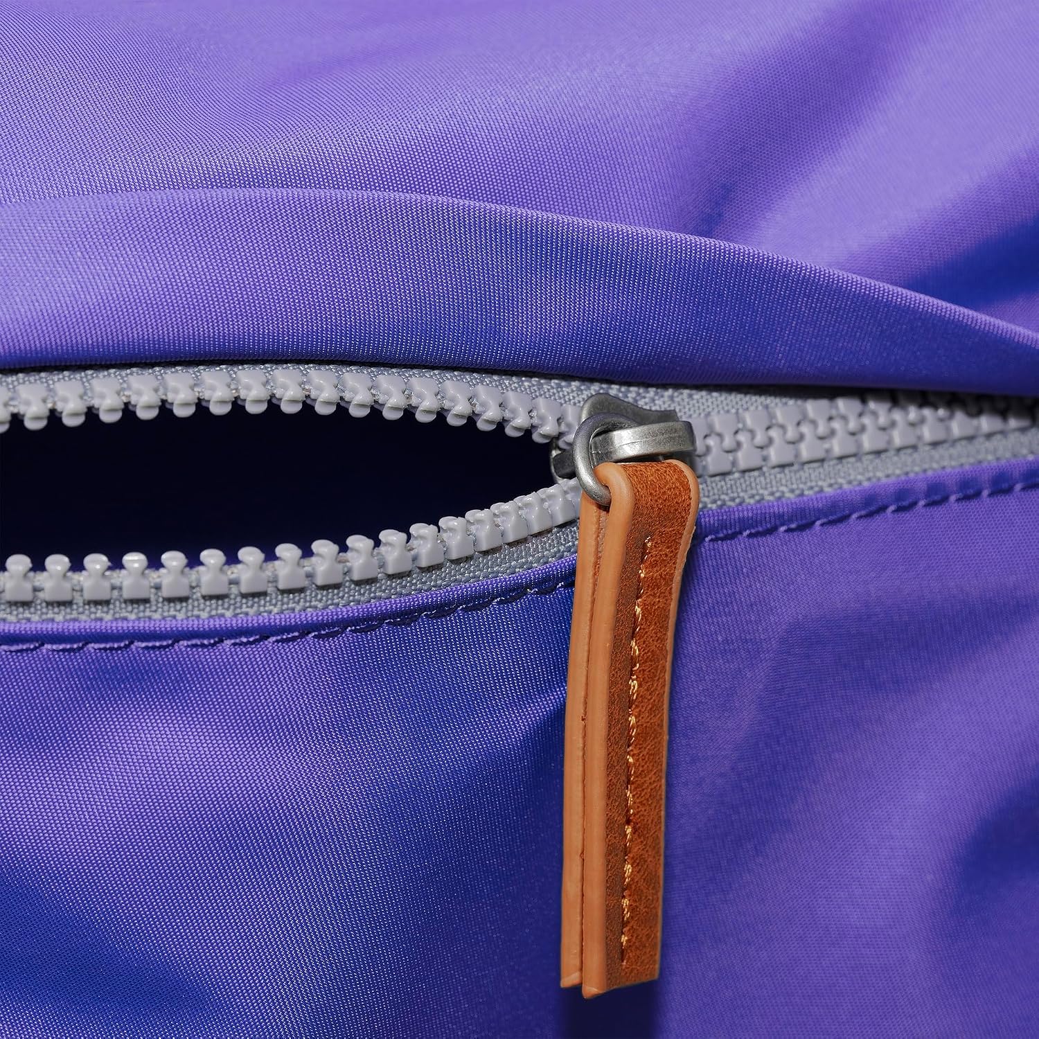 ORI LONDON Nylon Crossbody Bags for Women & Men - Small Crossbody Bag w/Chunky Zippers - The Kennington