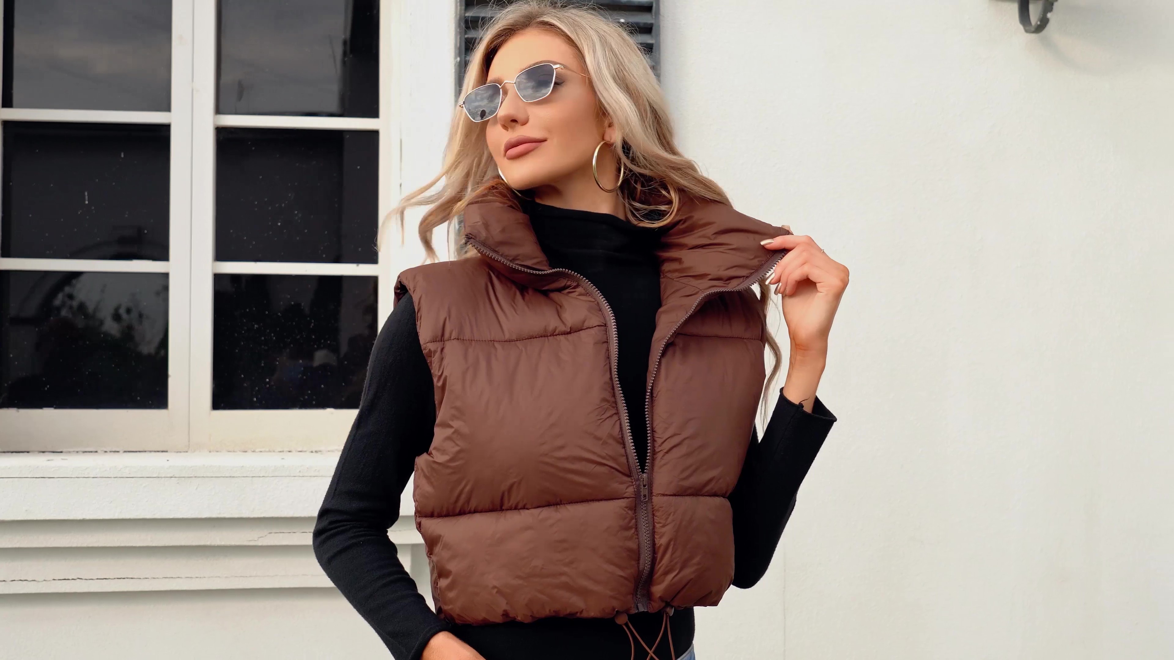 Women's Winter Cropped Puffer Vest Crop Jackets For Women Full Zip