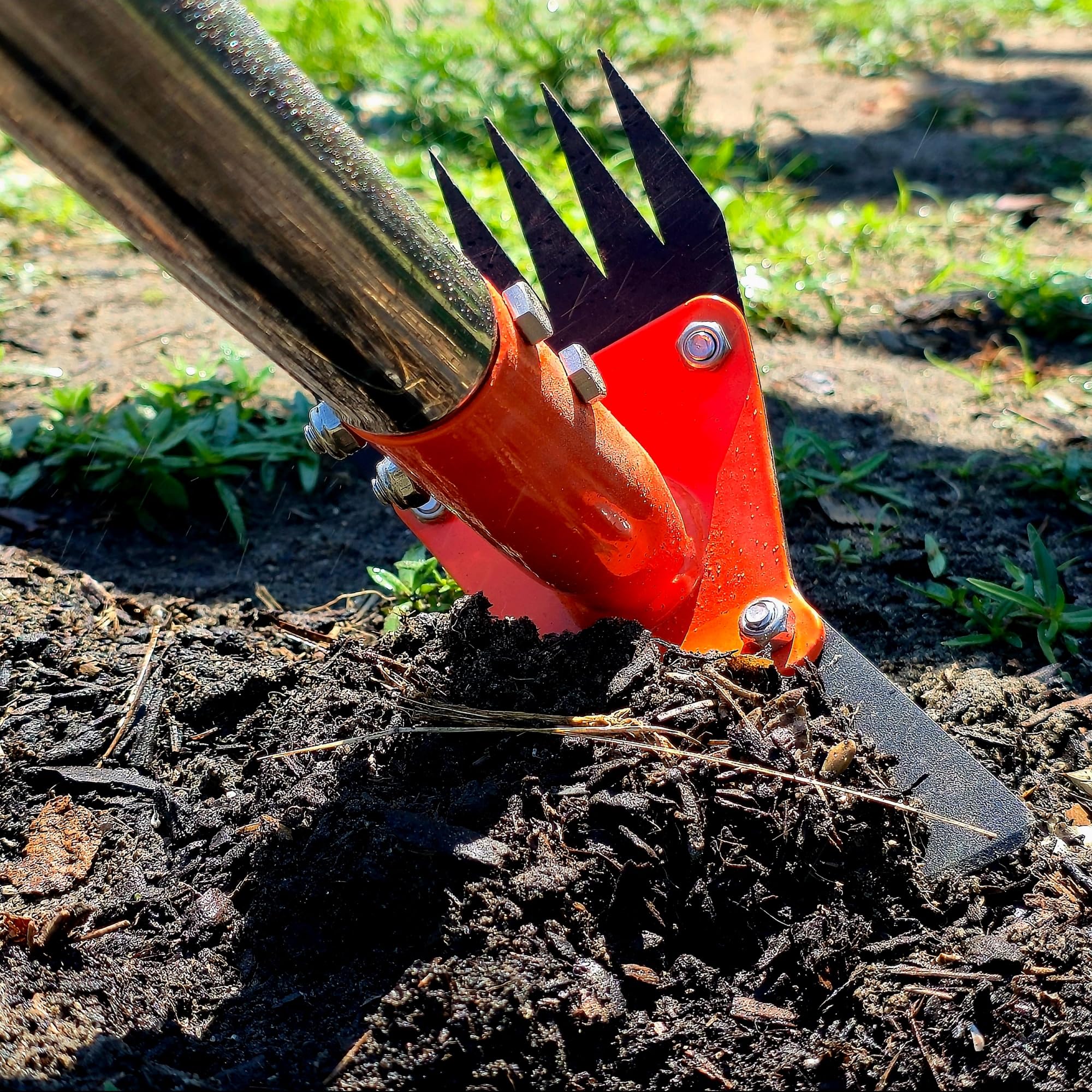 Rastrillo 2 en 1 para excavadora y malezas, mango largo ajustable de 60 pulgadas, cabezal de acero resistente con revestimiento de grano de arena, removedor de malas hierbas para jardín, patio