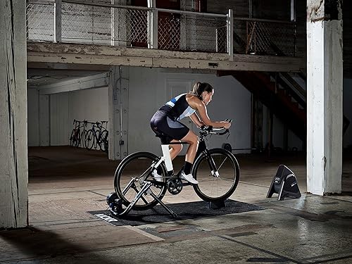 Miniatura 3 de Wahoo Fitness KICKR Headwind - Ventilador de viento de frente para equipo de ciclismo fijo, negro