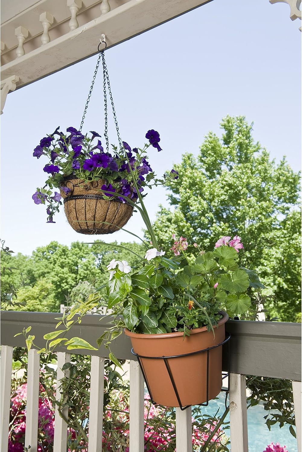 8-Inch Black Adjustable Flower Pot Holder R0726-B