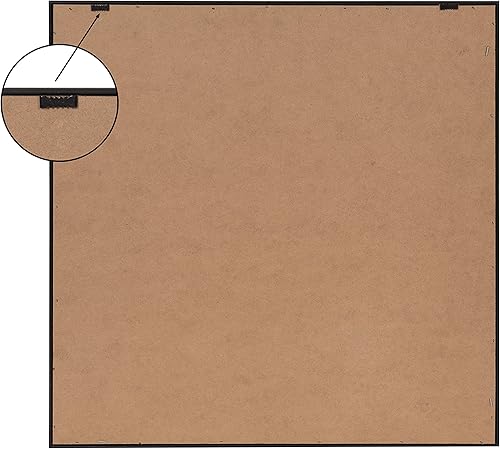 Miniatura 3 de Kate and Laurel Sylvie Solo Piña 24x24 Oro Lienzo decorativo para pared por F2 Images