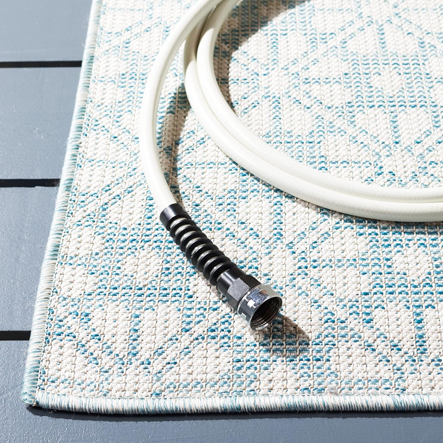 Martha Stewart x SAFAVIEH Outdoor Area Rug Collection - 5'1" x 7'6", Aqua, Weather Resistant & Washable, Ideal for Patio, Backyard, Mudroom, Deck, Dining Space (MSR4491J)