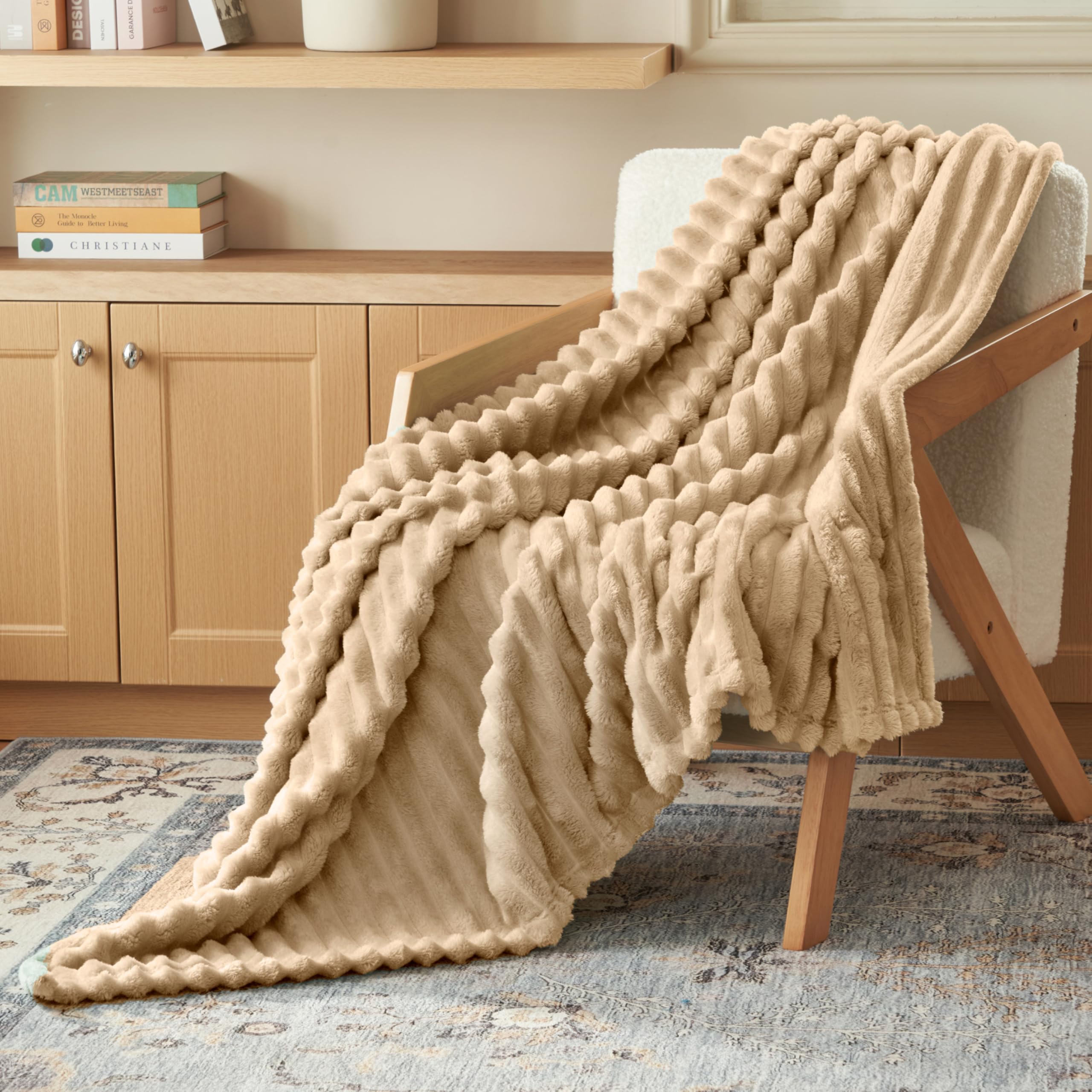 Joiedomi Throw Blanket for Couch, Soft Brown Fleece Blankets Birthday Gifts for Women Mom Girls, 3D Ribbed Jacquard Cozy Cute Soft Throw Aesthetic Gifts 50x60 Inches