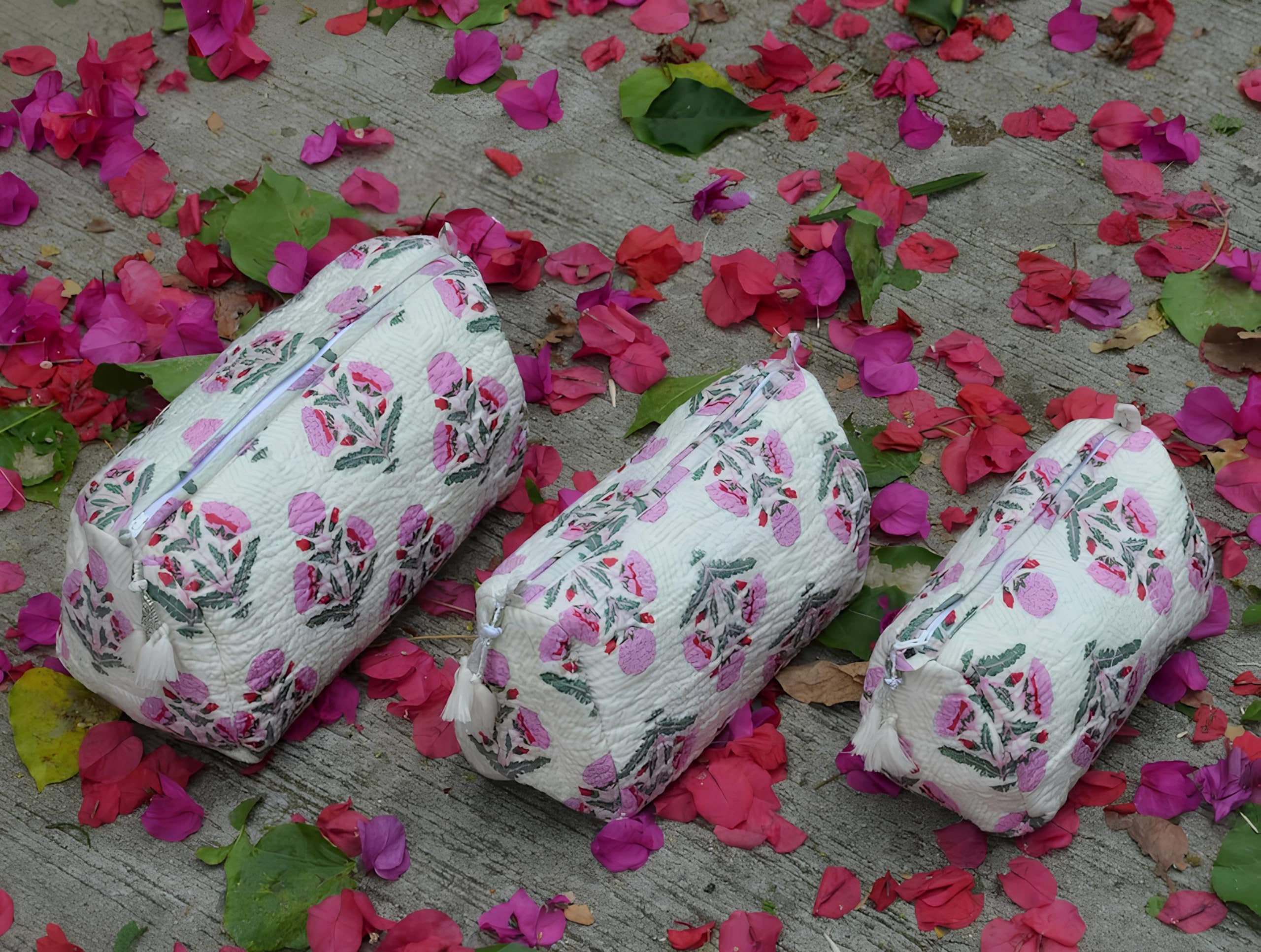INDACORIFY Borsa per cosmetici trapuntata Borsa per cosmetici impermeabile con stampa a mano Borsa da toilette impermeabile in tessuto di cotone Set di 3 astucci per trucco