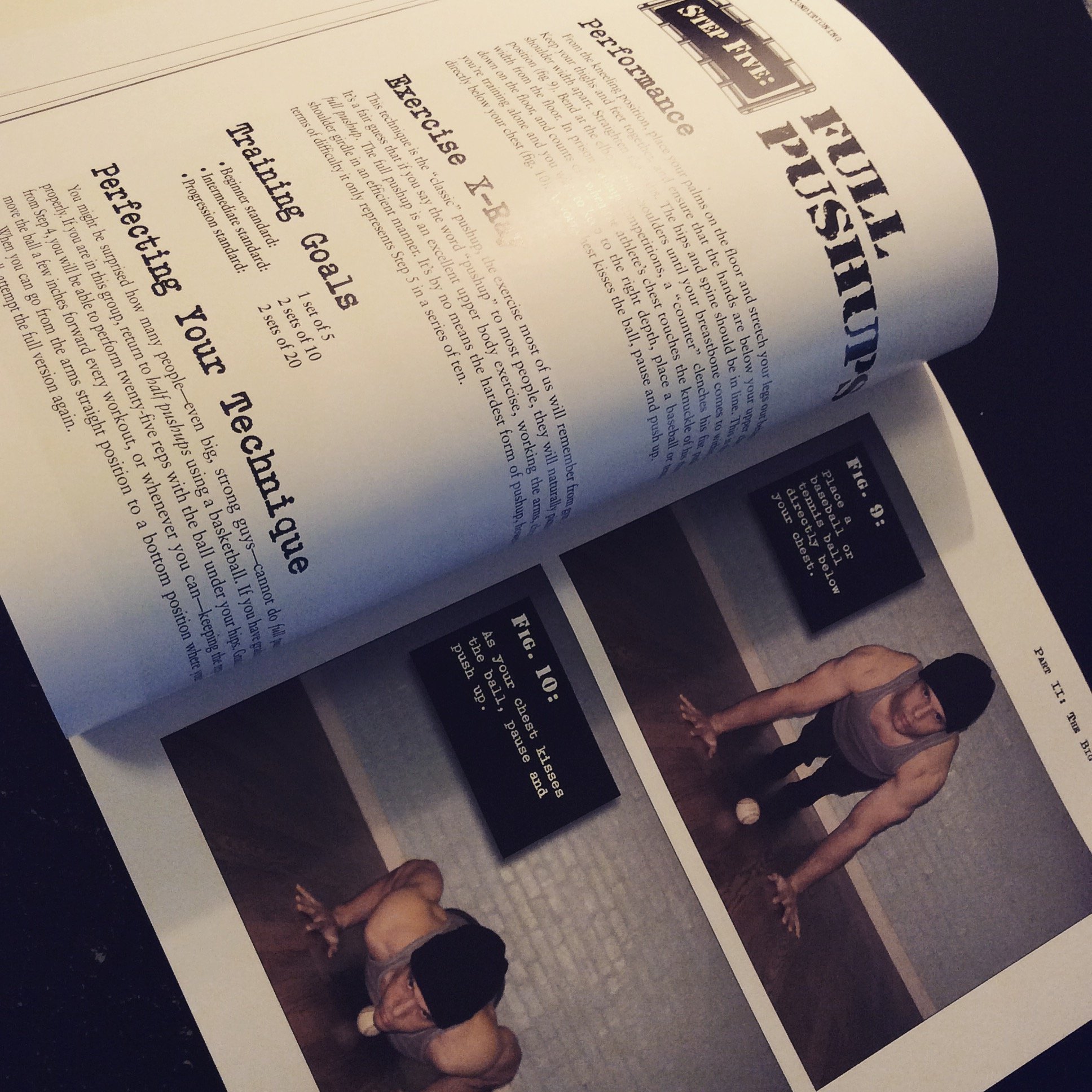 Convict Conditioning: How to Bust Free of All Weaknessâ€”Using the Lost Secrets of Supreme Survival Strength cover