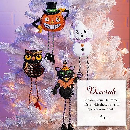 Miniatura 4 de Bucilla, Escuadrón de Halloween, apliques de fieltro, kit de 4 piezas para hacer adornos, perfecto para manualidades y manualidades, 89647E