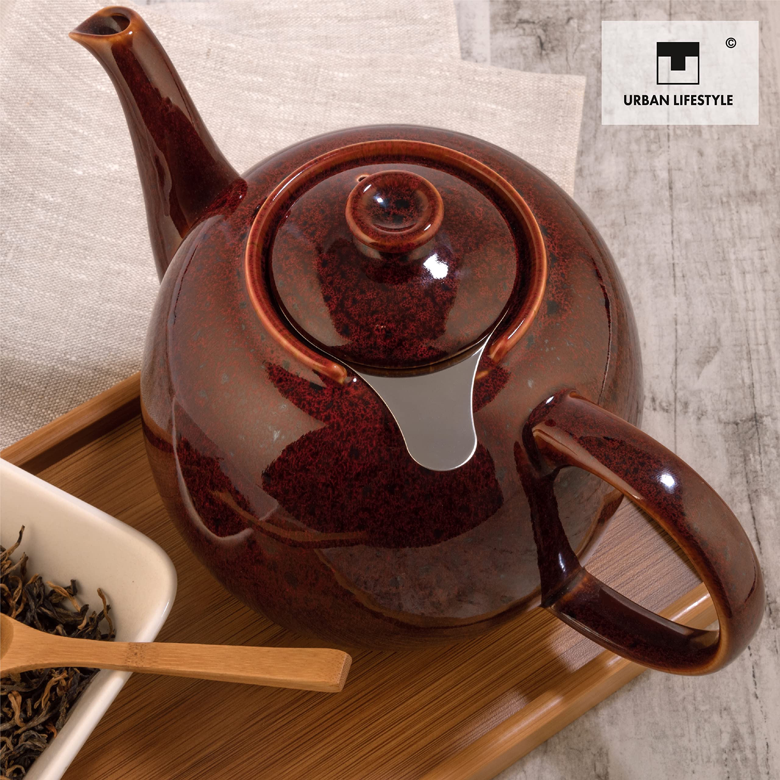 Théière avec infuseur Swansea Corail Rouge 1,6 L avec filtre, en porcelaine de URBAN LIFESTYLE, théière sans goutte. Théière avec infuseur en porcelaine.