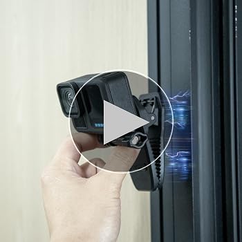 Amazon | マグネット式バックパッククリップマウント 360°回転可能 1/4