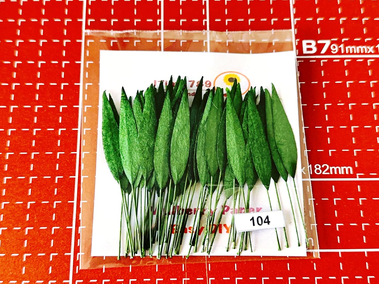 Ploen 50 pcs Dark Green Grass Leaves with Wire Stems 0.8 cm Leaf Green104 Mulberry Paper Leaves Craft Supplies Scrapbooking Embellishments for so Many Card DIY Craft Projects image 3