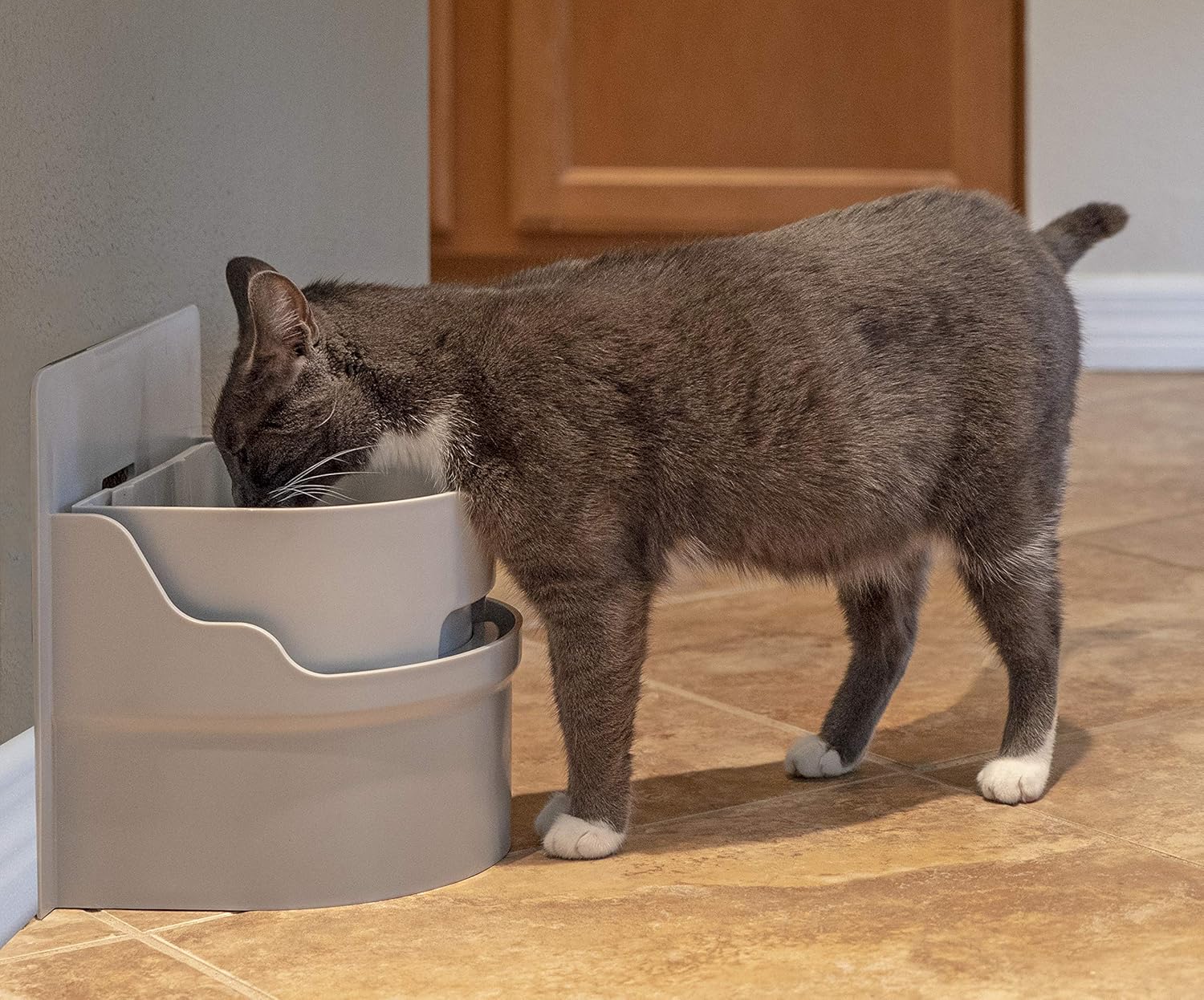 Perpetual Well Automatic Pet Water Bowl (Cabinet Monuted)