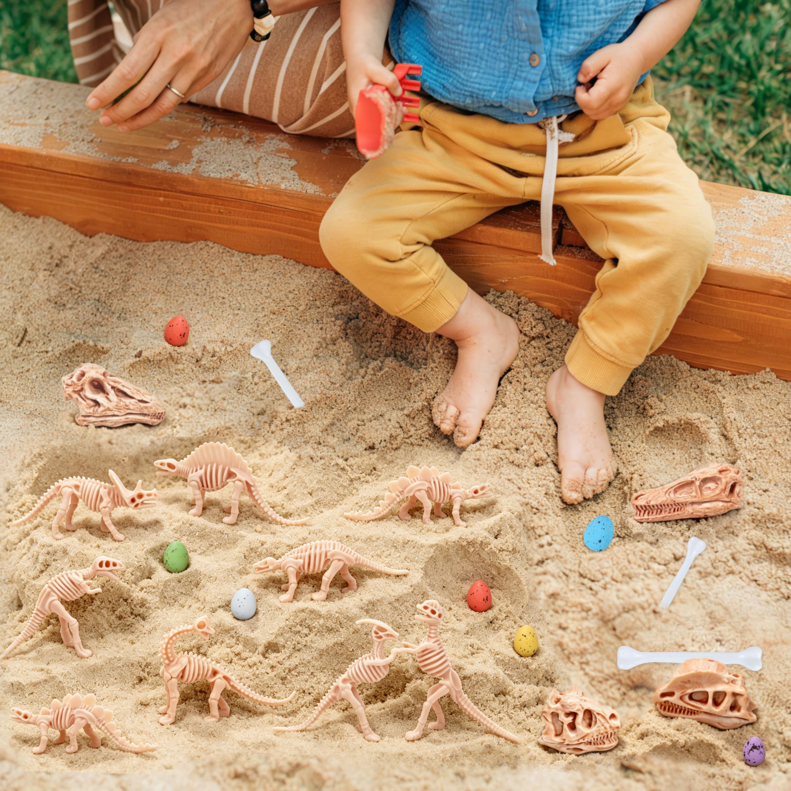 66 pezzi di osso di dinosauro da 9,4 cm per sandbox, 24 scheletro fossile, 12 teschio di plastica, 24 mini uova di dinosauro, 6 ossa, scavo di sabbia per cestino sensoriale, festa di compleanno