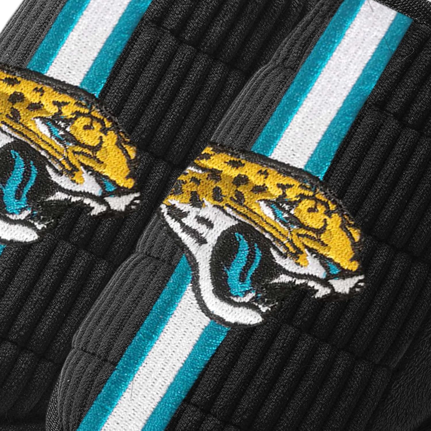 FOCO NFL Men's Officially Licensed Primary Logo Game Day Team Color Football Sherpa Slide Slipper