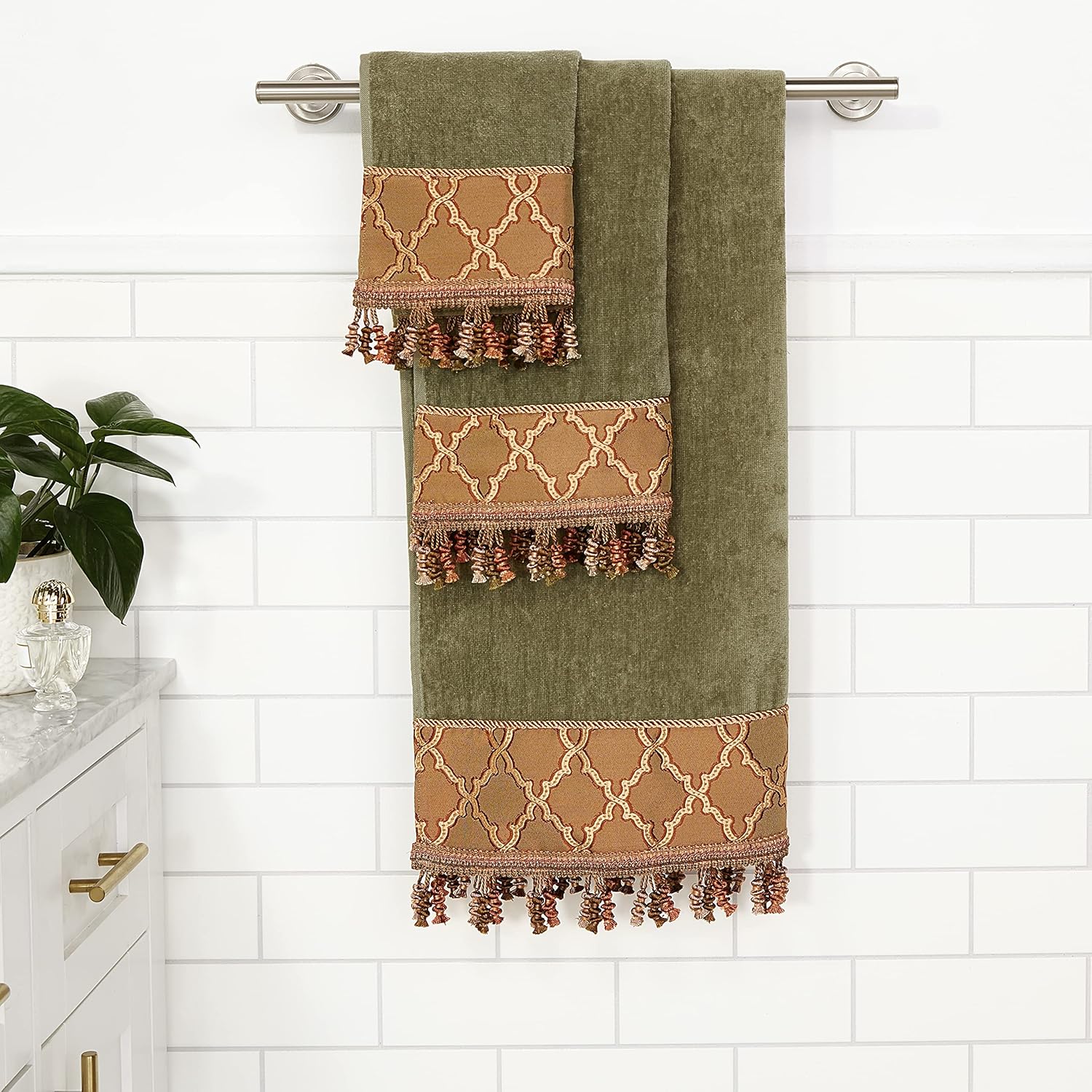 Austin Horn Classics Somerset 3-Piece Decorative Towel Set, with Jacquard Fabric & Gimp Trim, Pure Cotton 1 Bath, Hand & Tip Towel, Extra Absorbent, Super Soft Bath Towels (Sage)