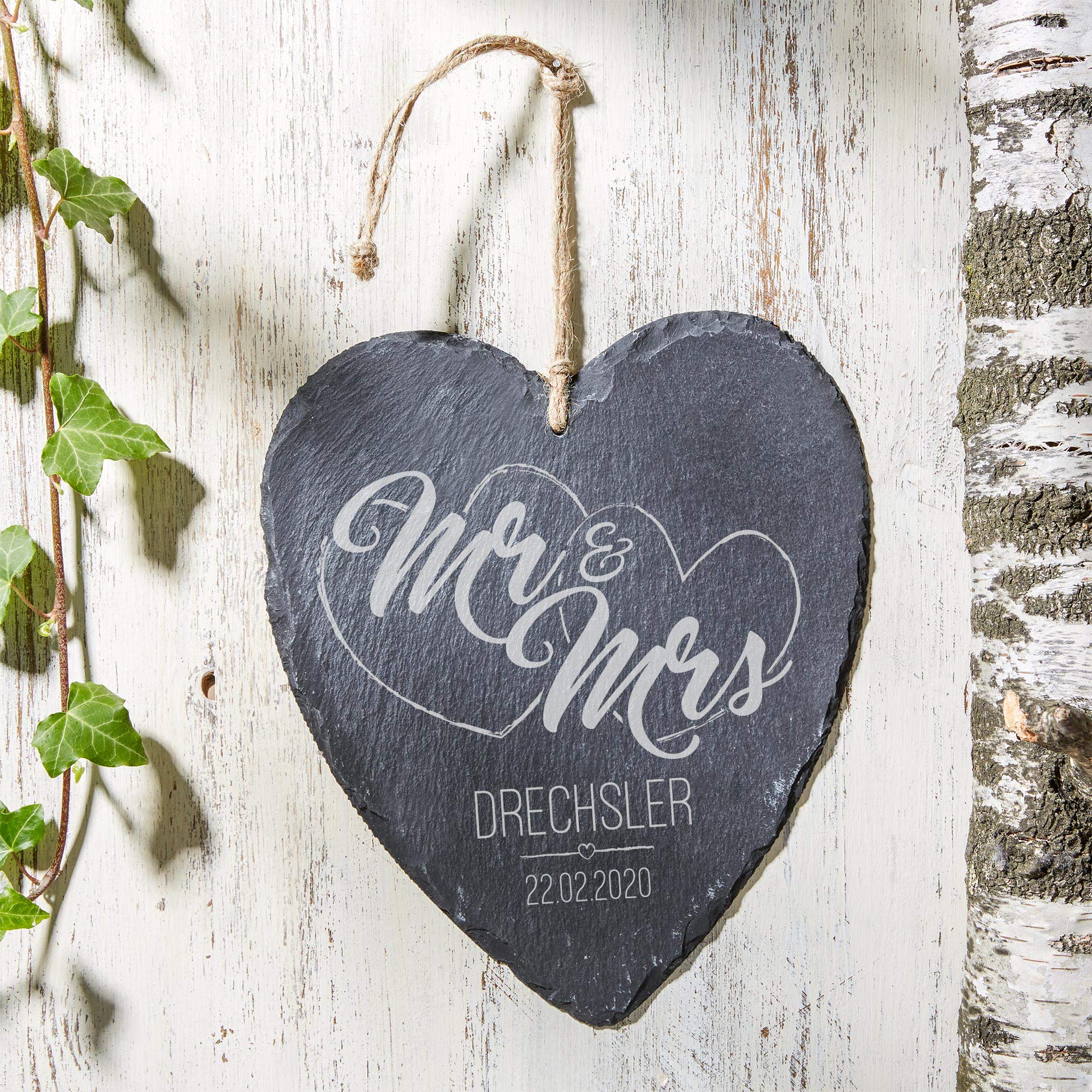 Targa In Ardesia Personalizzata Con Nomi E Incisione Cervi – Regalo Di Nozze Originale Per Coppie – Targhetta Da Porta 25x10 Cm Con Spago