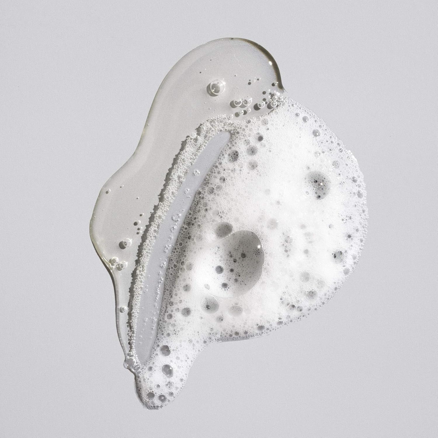 ORIBE Signature Shampoo and Conditioner Travel Bundle - Image 2