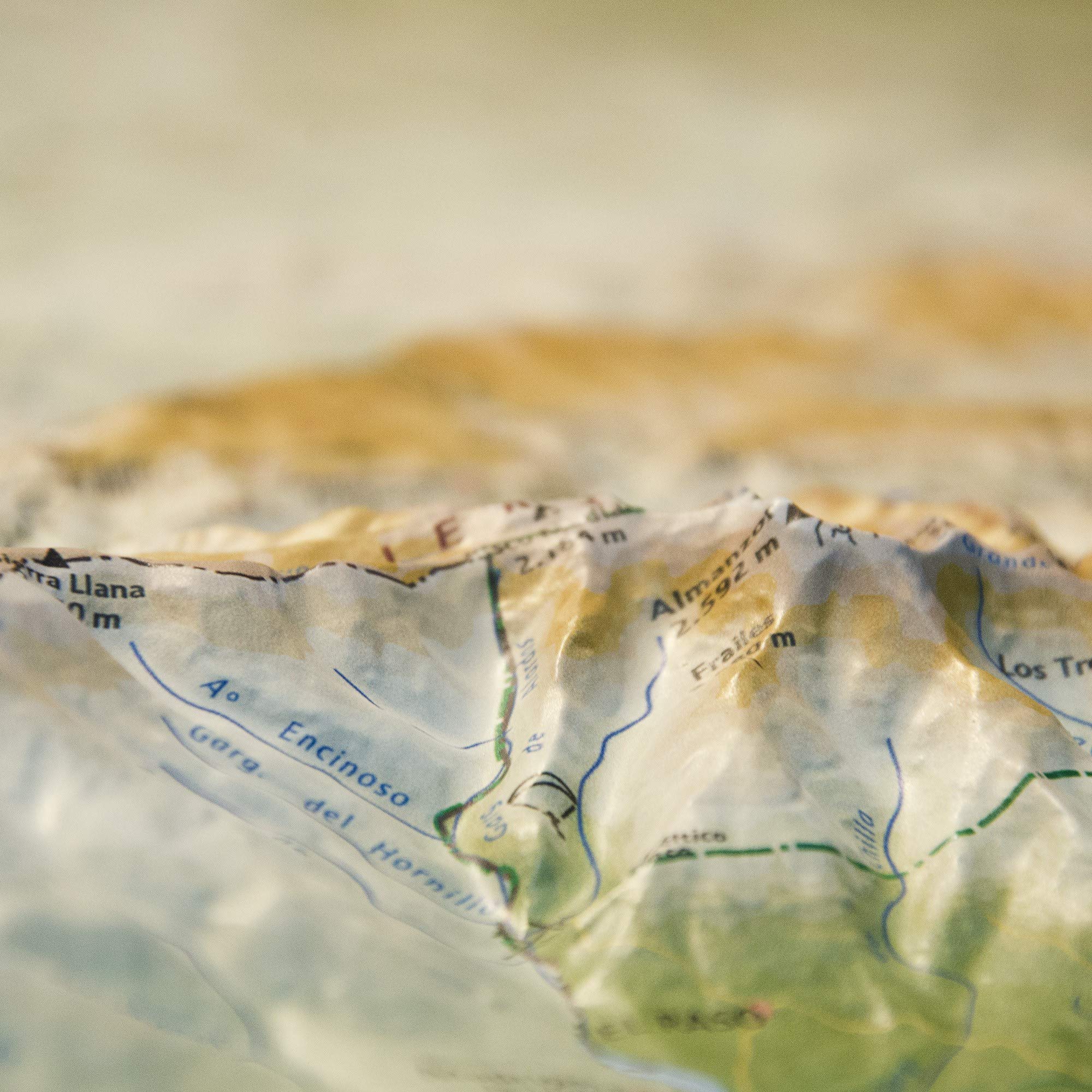 Mapa en relieve Ávila. Escala 1:200.000, 76x65 cm