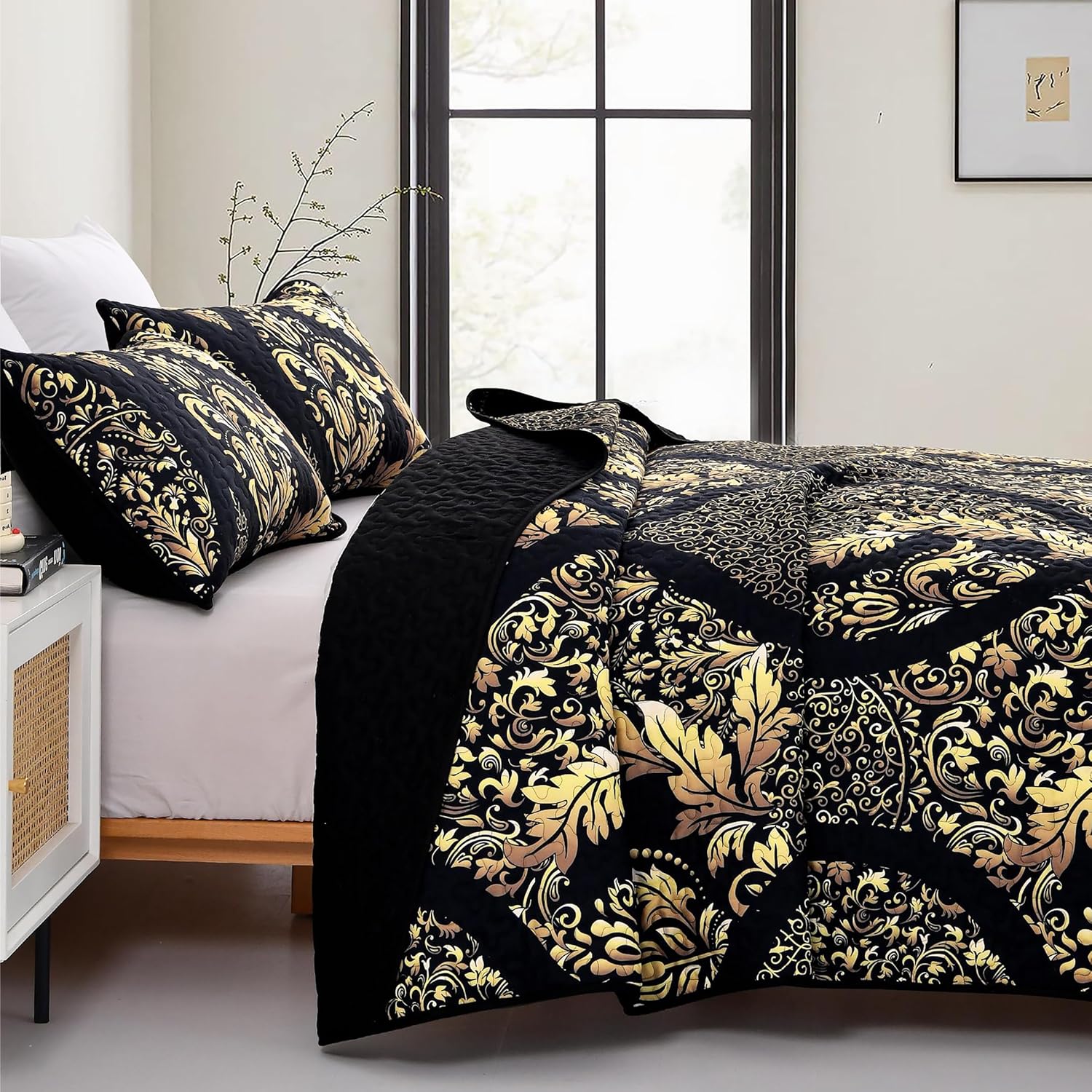 Black Quilt Set King Size, Boho Gold Damask Bedspread Coverlet Set Soft Lightweight Microfiber Bedding Set 3 Pieces for All Season (104"x90")