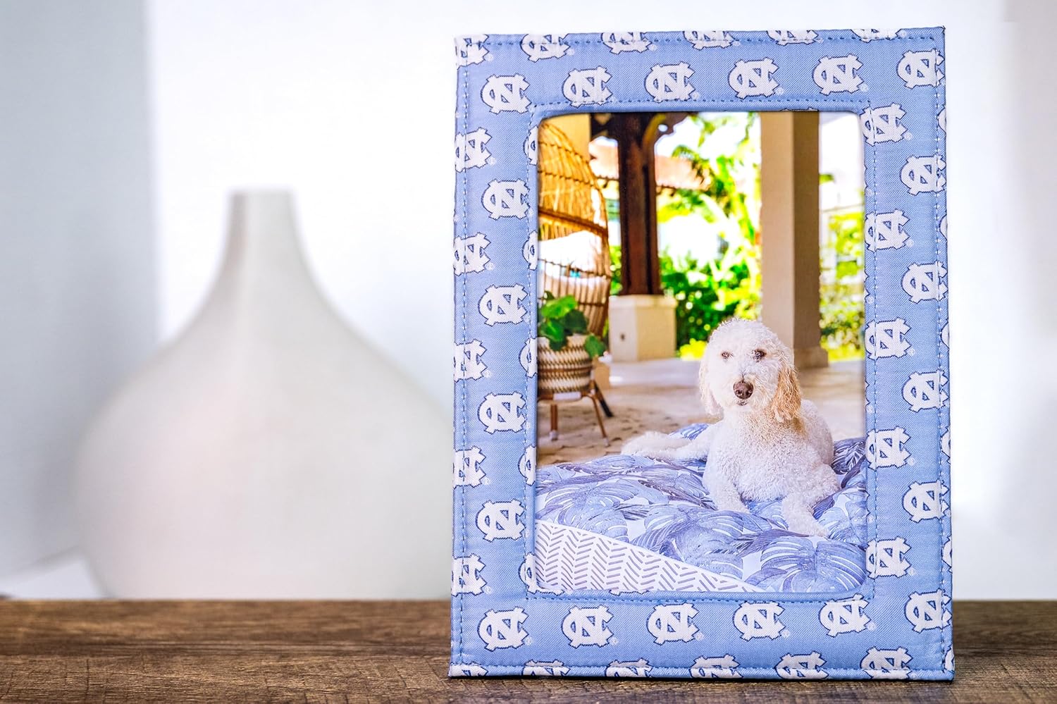 StadiumSpot Officially Licensed NCAA University of North Carolina Premium Silk Silk-Wrapped Picture Frame (Pack of 2)