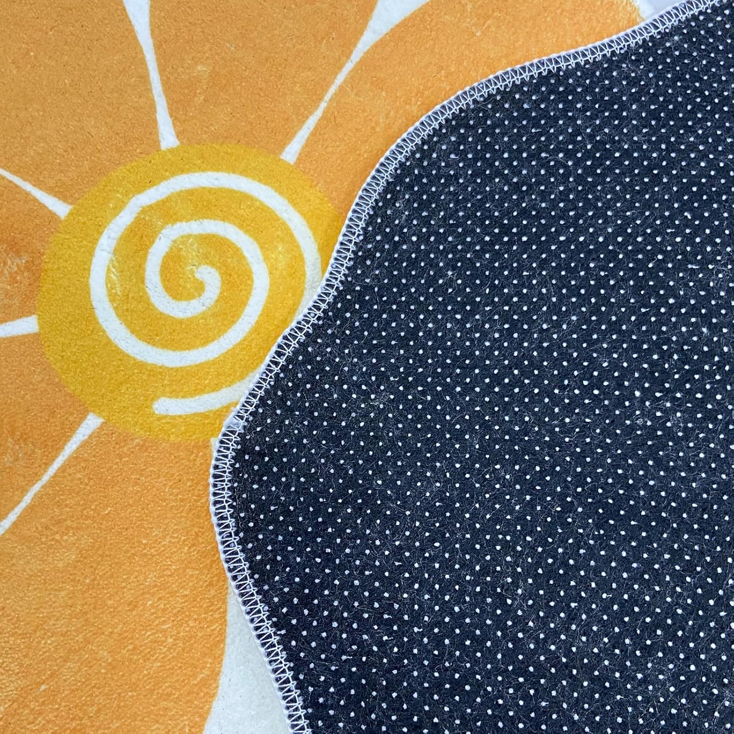 USTIDE 8Pc Round Kids Rug 16" Flower Shaped Kids Rug Seat Spots for Classroom Sitting Floor Seats for Kids Mats Pre-School Classroom Spots Marker for Classroom Kindergarden Playroom