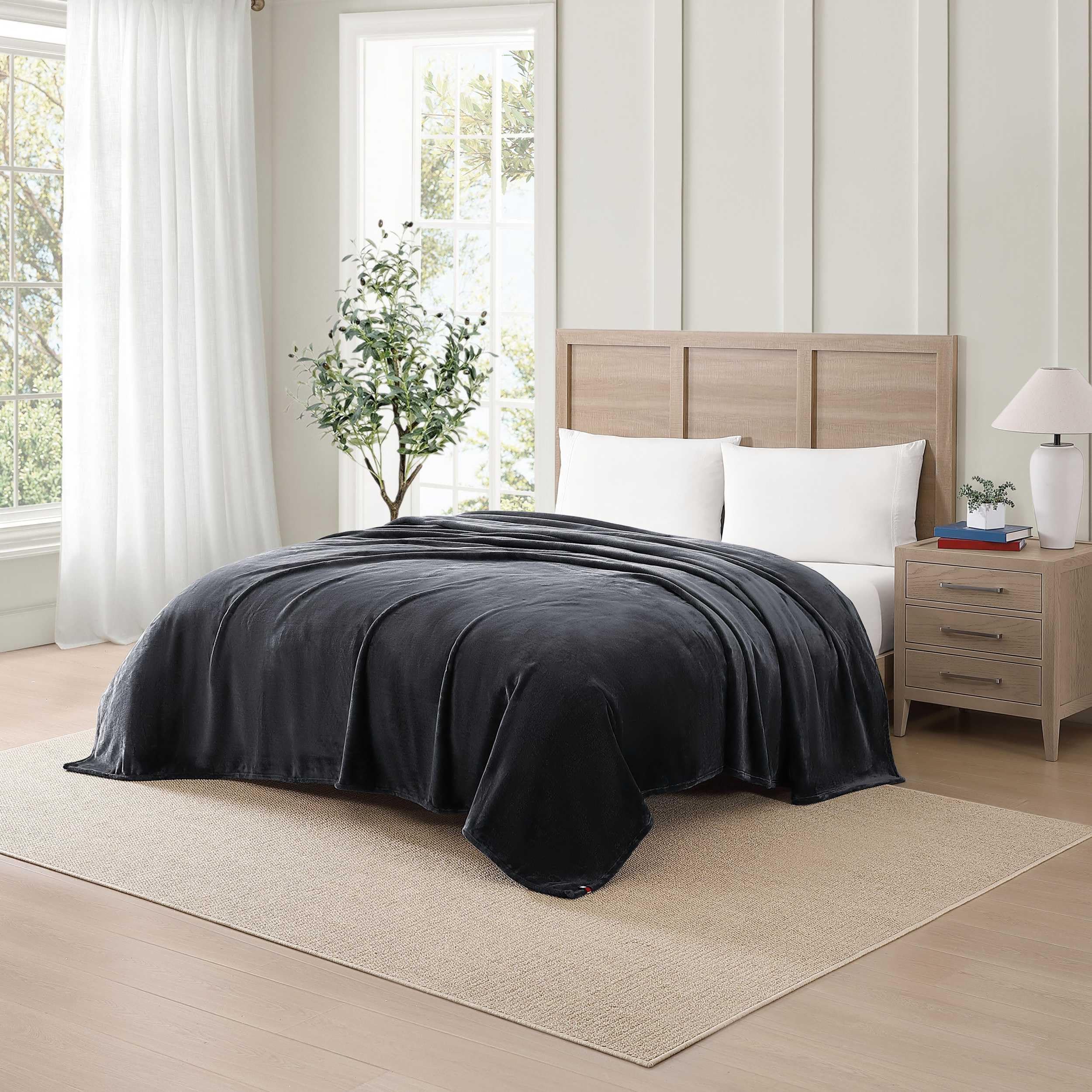 Tommy Hilfiger - King Plush Blanket, Medium Weight Bedding for Year-Round Use, Perfect for Layering on Beds or Couches (Dark Grey)