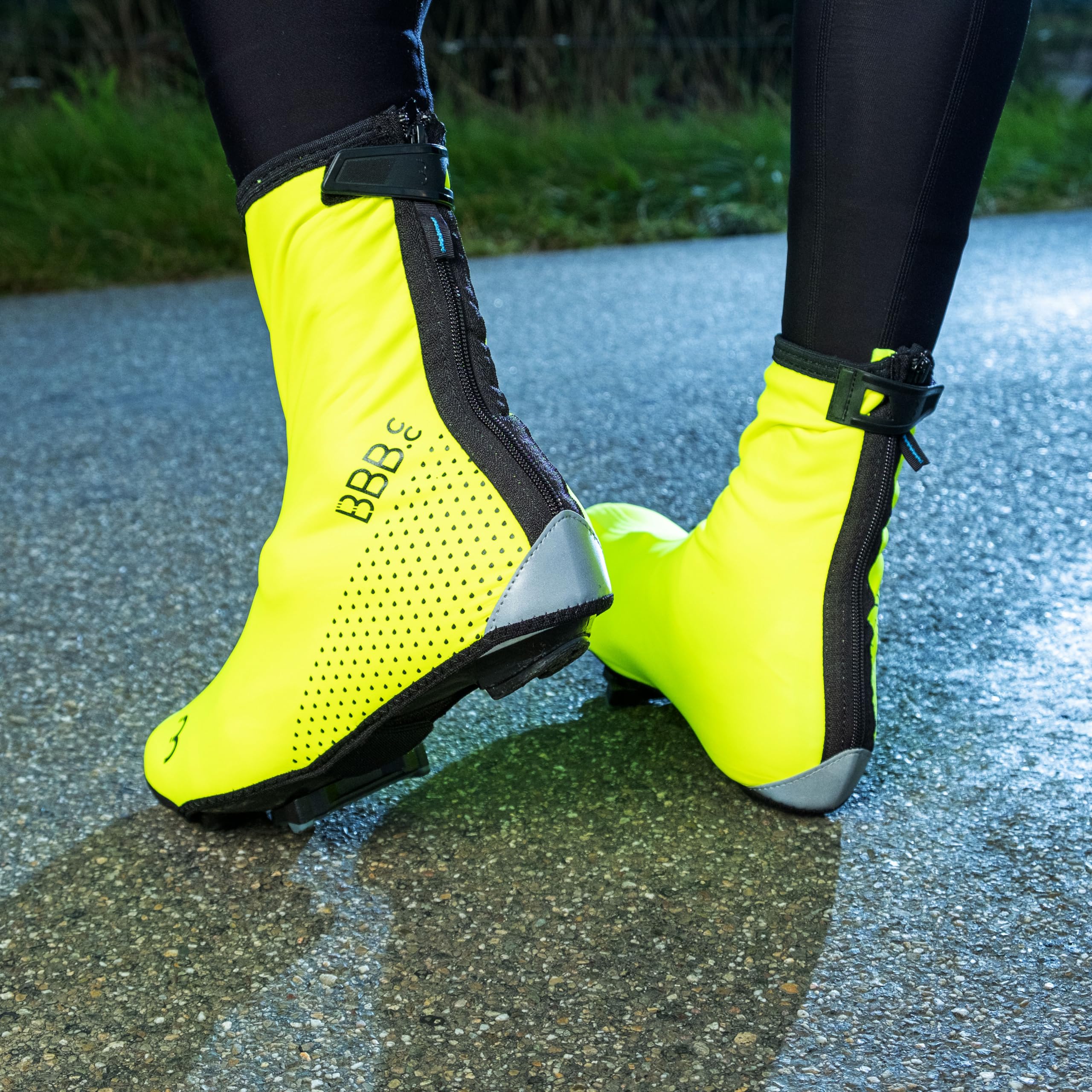 BBB Cycling Overshoes WaterFlex 3.0 Bike Shoe Covers Rain Water Dirt Protection Road Biking And MTB BWS-23