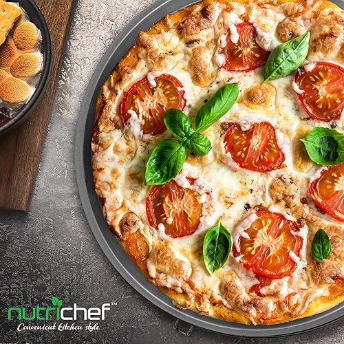 Miniatura 7 de NutriChef - Sartén antiadherente para pizza de 12.8 pulgadas para horno, bandeja de acero al carbono para hornear pizza con orificios de flujo de
