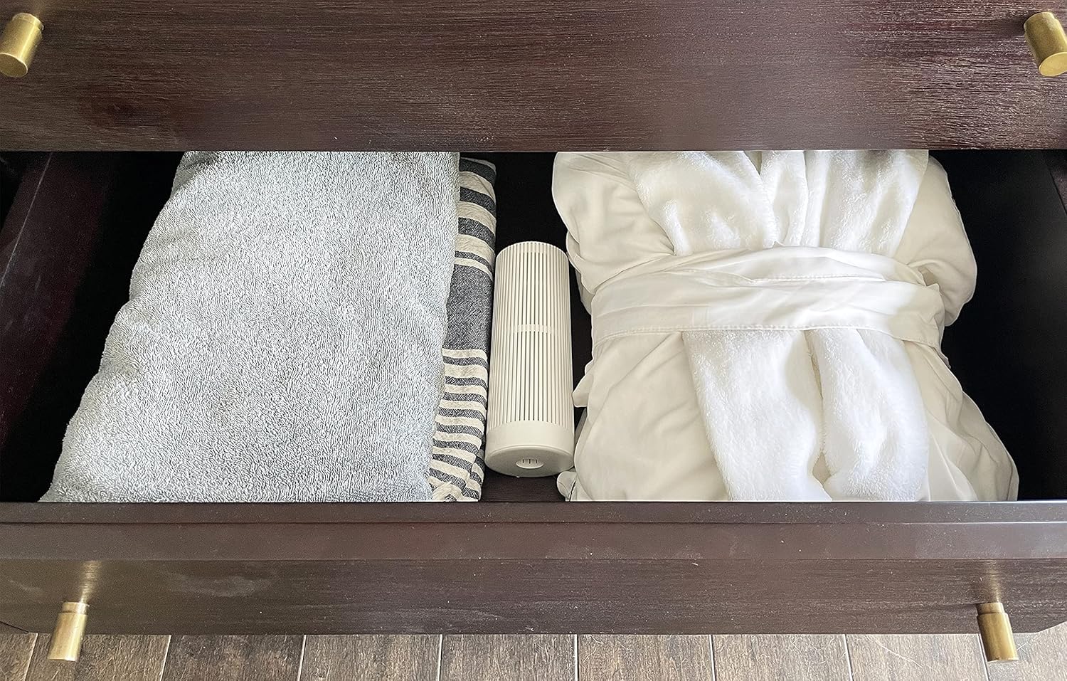 SPT SI-X100ML: Renewable Mini Dehumidifier