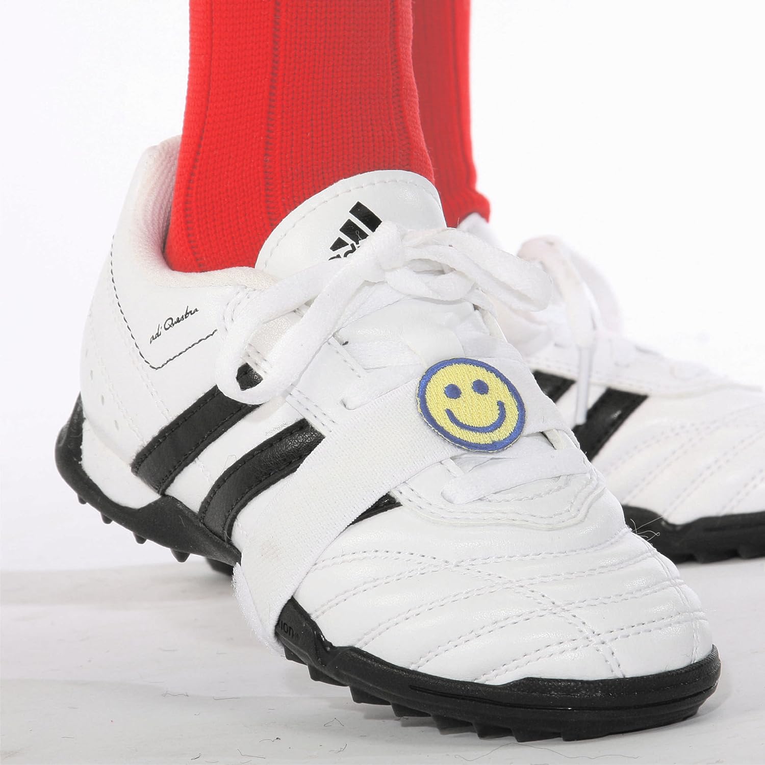 Blast It Kicking Strap with 3 Kicking Badges Sports