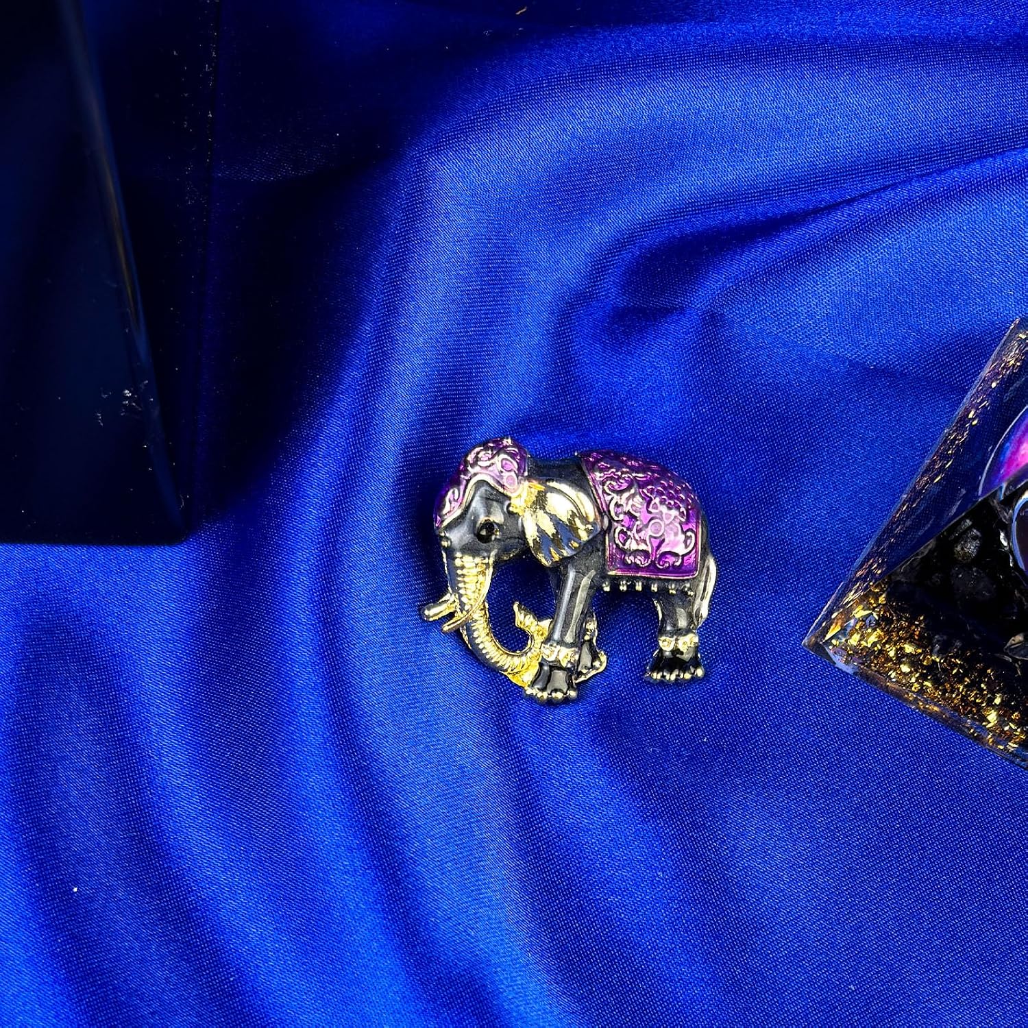 Thai Style Elephant Brooch, Enamel Animal Pin with Red & Gold Decoration, Fashion Jewelry for Women Coat/Dress/Gift image 2