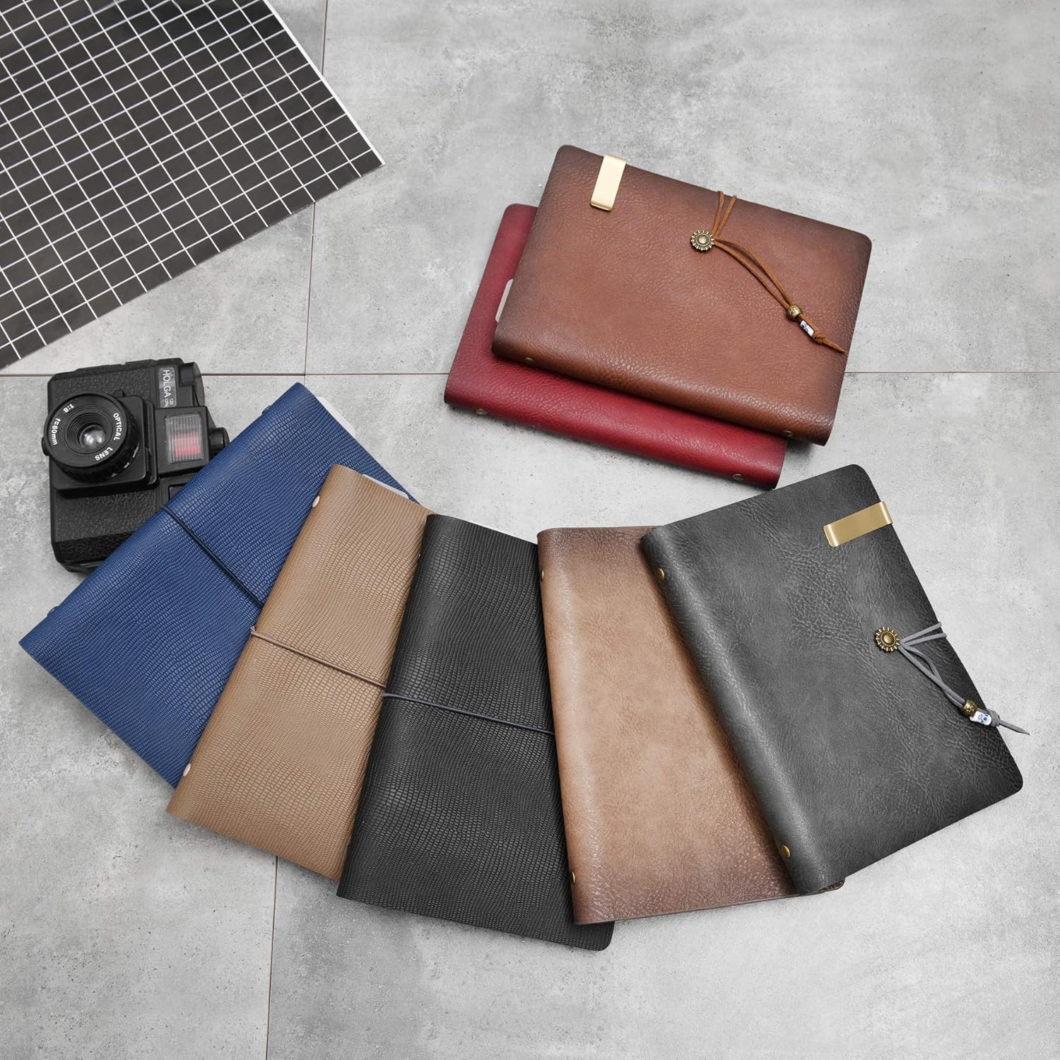 WONDERPOOL Leather Journal A5 Refillable 6 Ring Binder Notebook with Lined Paper and Pen,Writing Diary for Work Travel and Agenda Plan (A5, a-Maroonpink)