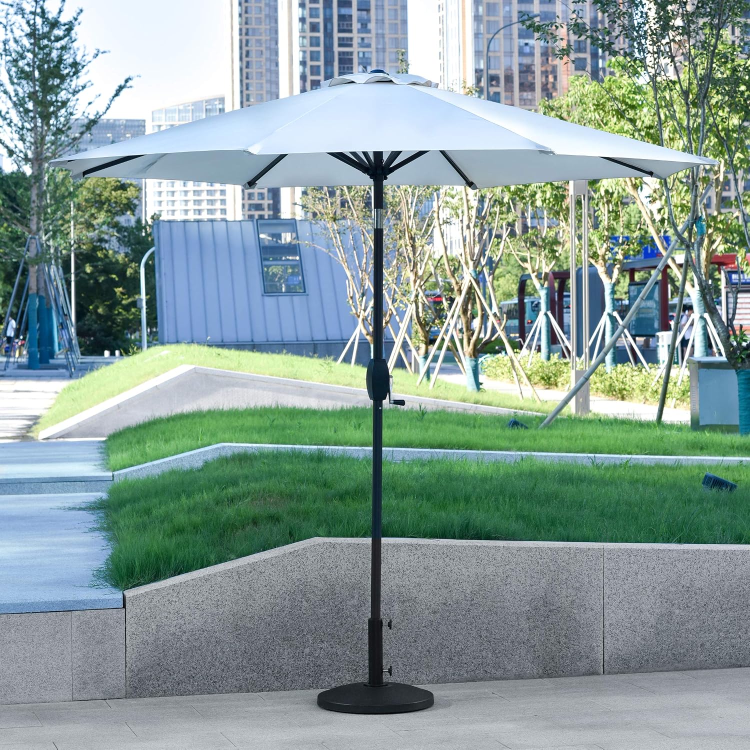 WestinTrends Paolo 9 Ft Outdoor Patio Umbrella, Patio Shade Market Table Umbrella with Push Button Tilt and Easy Open Crank