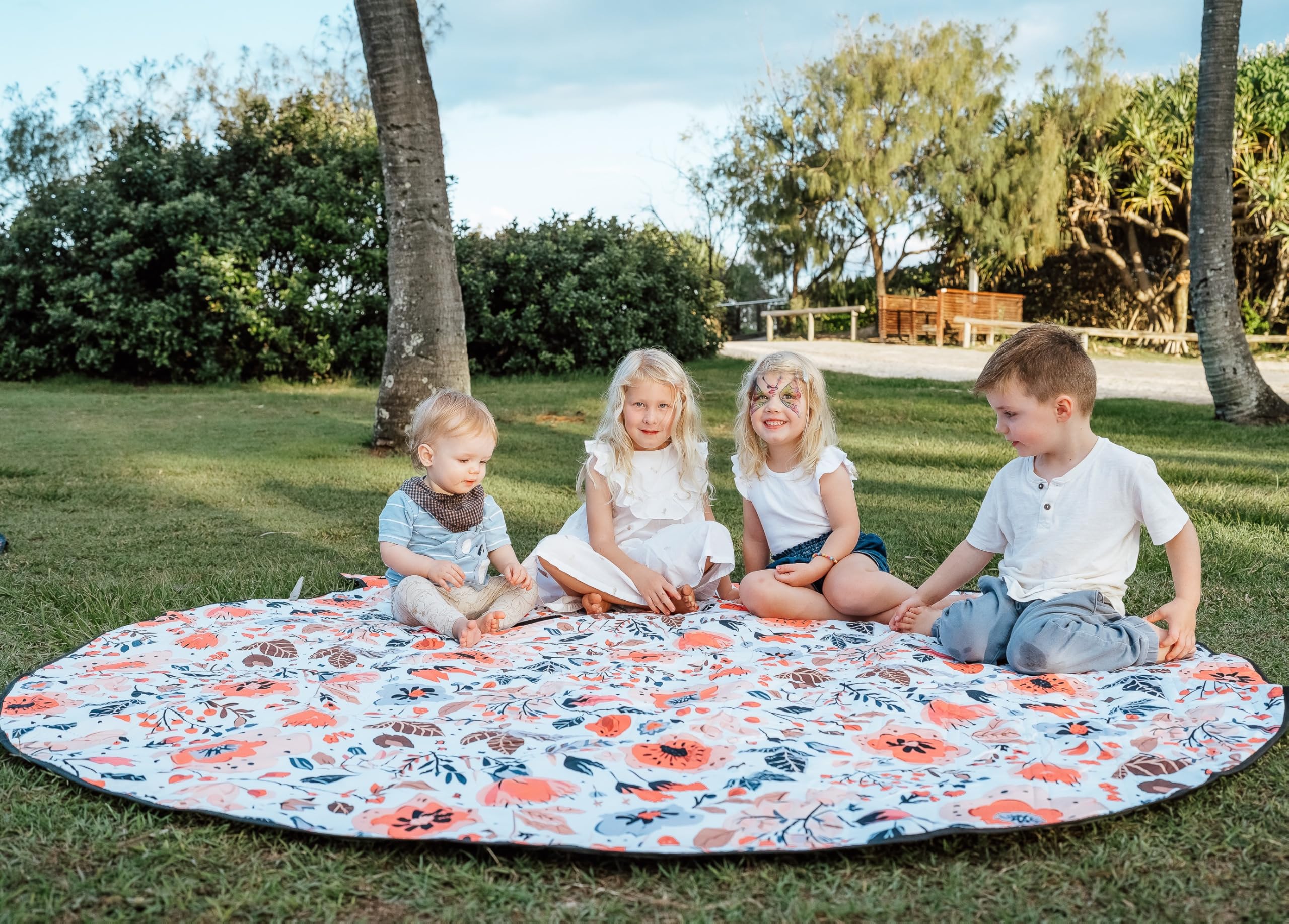 Sundays Leisure Runde Picknickdecke – 200,7 cm große Outdoor-Decke, wasserdicht und gepolstert, auslaufsichere Rasenmatte für Gras, Park, Strand, Camping und Familie Garten