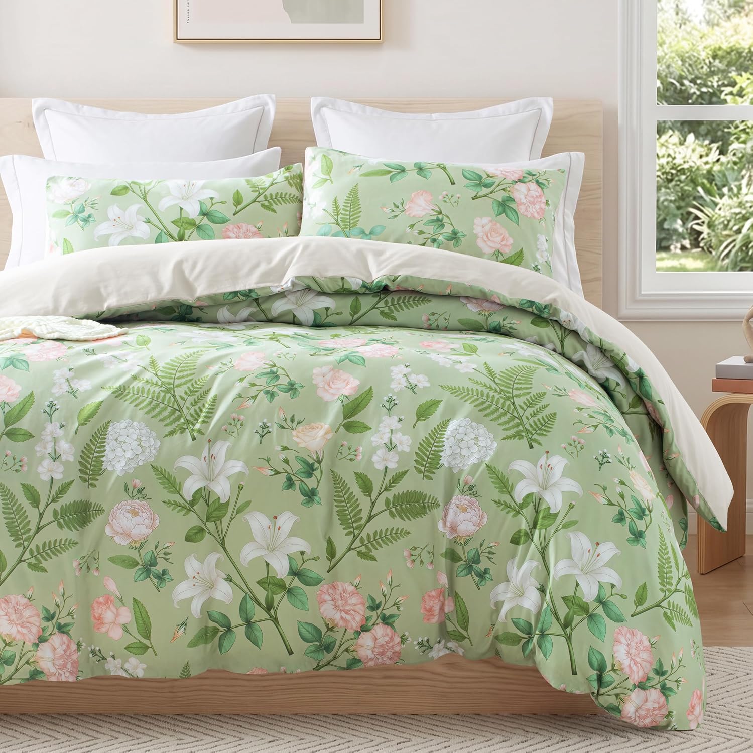 Exclusivo Mezcla Lightweight Reversible King Comforter Set Floral, 3 Piece