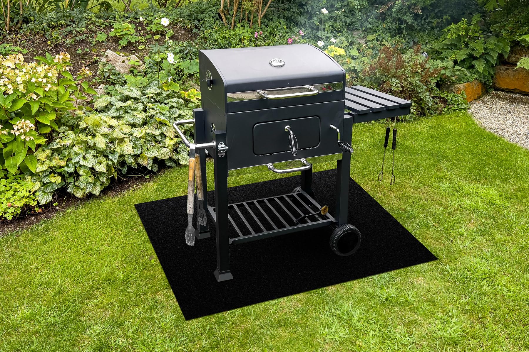TRIUMPH Tapis de protection pour le barbecue pour terrasse, extérieur – noir 150x200 cm