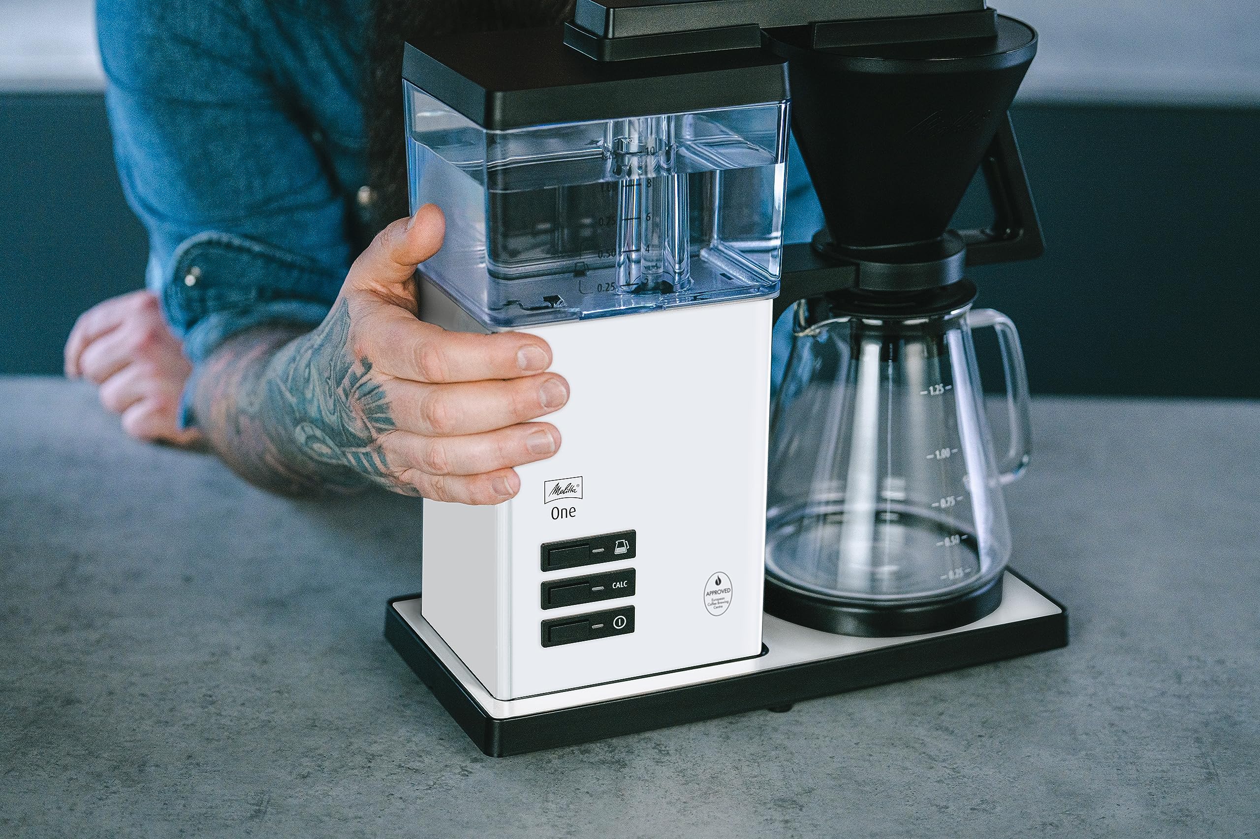 Melitta One - Przelewowy ekspres do kawy - ze szklanym dzbankiem - blokada kapania - 12 filiżanek - Cream White (1031-03)