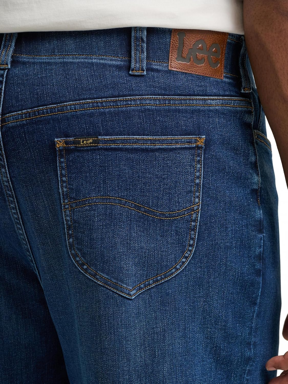 Lee Mens Big & Tall Extreme Motion Loose Jean - Image 6