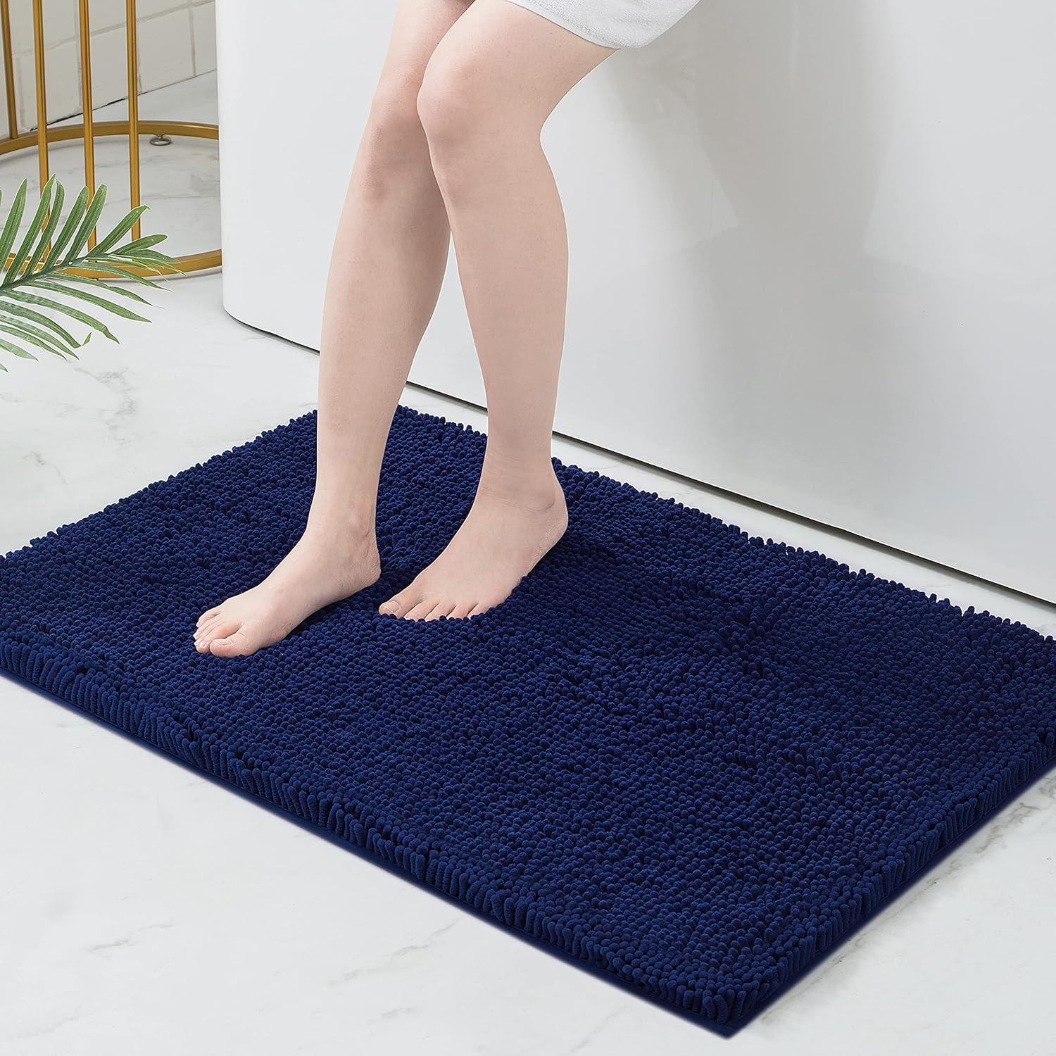 Smiry Luxury Chenille Bath Rug, Extra Soft and Absorbent Shaggy Bathroom Mat Rugs, Machine Washable, Non-Slip Plush Carpet Runner for Tub, Shower, and Bath Room(17''x47'', Black) : Home & Kitchen