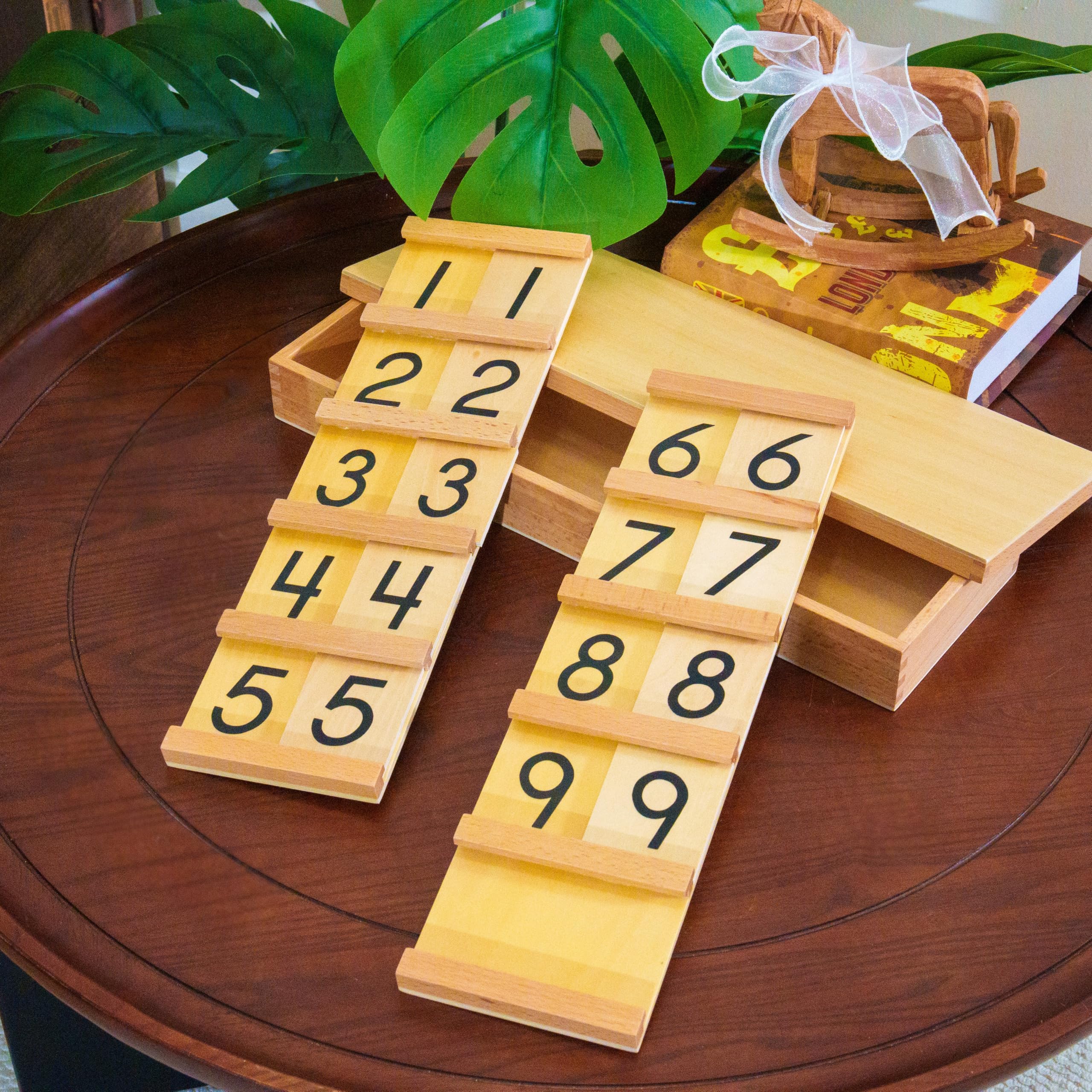 Montessori materiały matematyczne – drewniana zabawka edukacyjna do liczb i liczb, przedszkola i szkoły podstawowej, domowej i klasy od 3 lat (Montessori Seguin Tablica A i B)